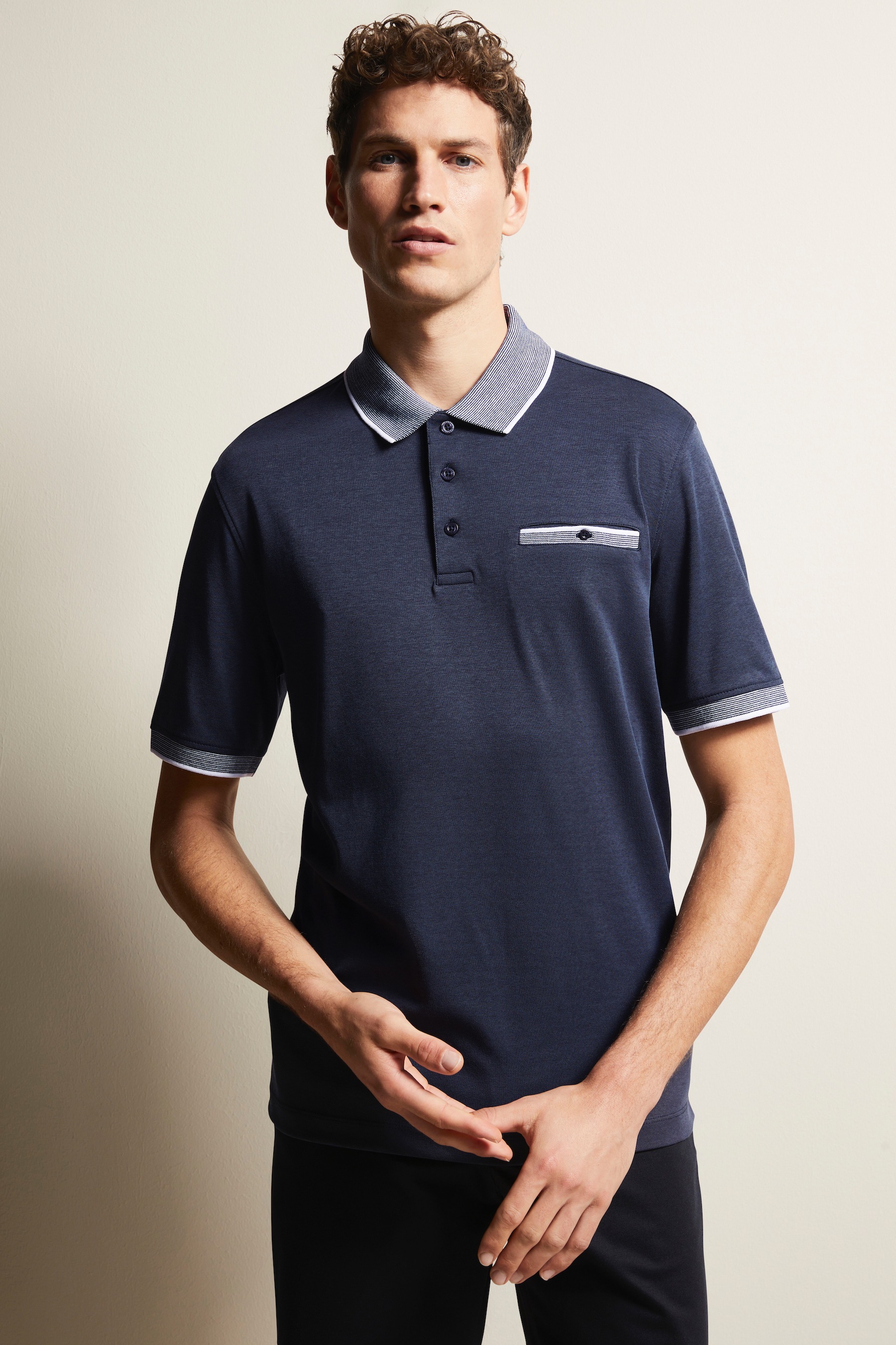 bugatti Poloshirt mit Kontraststreifen