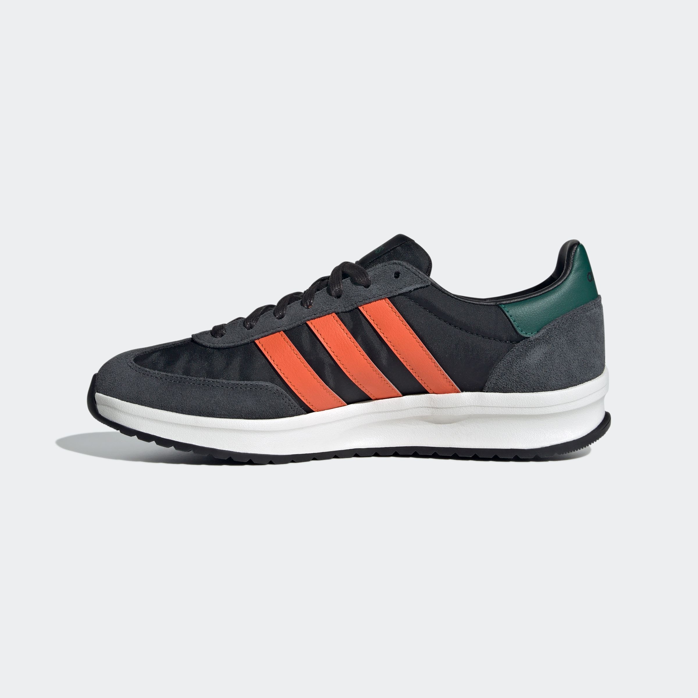 adidas Sportswear Sneaker »RUN 70S 2.0«, inspiriert vom Design des adidas SL72