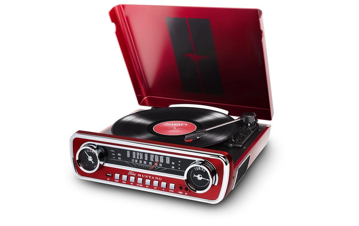 ION AUDIO Stereoanlage »Mustang LP Rot«, (AM-Tuner-FM-Tuner)