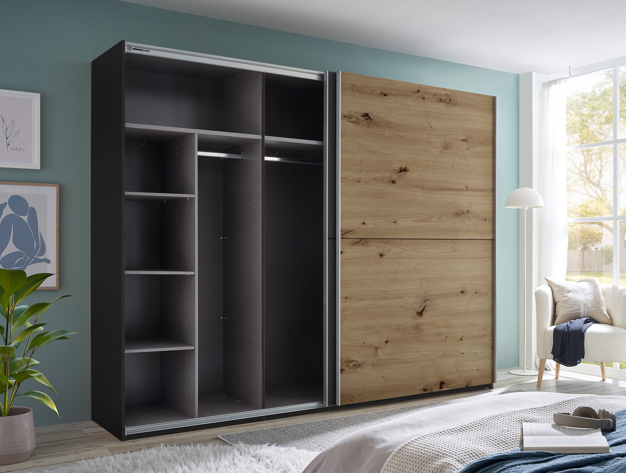 Schlafkontor Schwebetürenschrank »Mesio, 2-türiger Kleiderschrank, Schiebetürenschrank mit viel Stauraum«, inklusive Hoteleinteilungen aussen und Einlegeböden oben