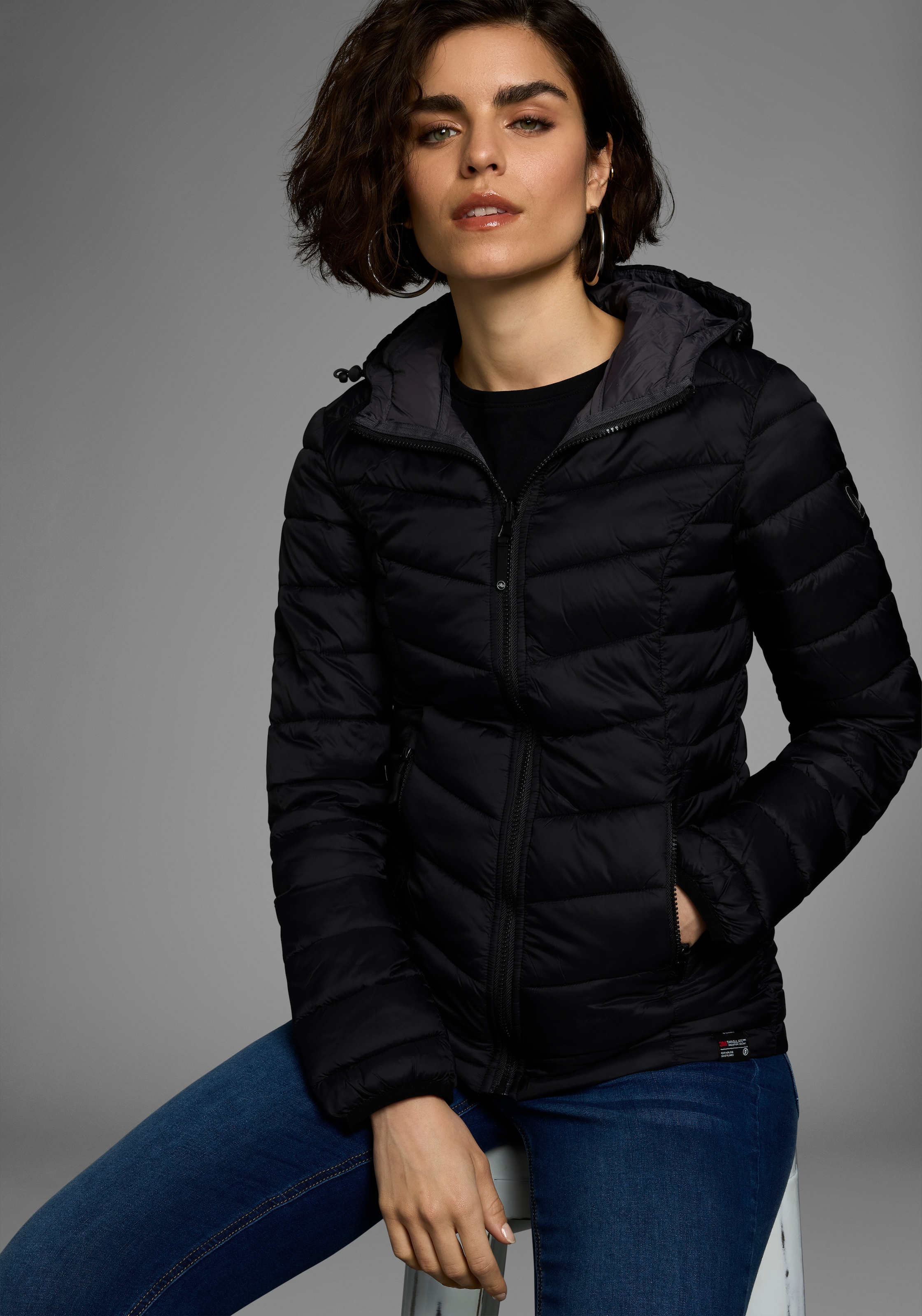 Polarino Steppjacke, mit Kapuze, für kühle Tage, aus leichtem Webmaterial, wasserabweisend