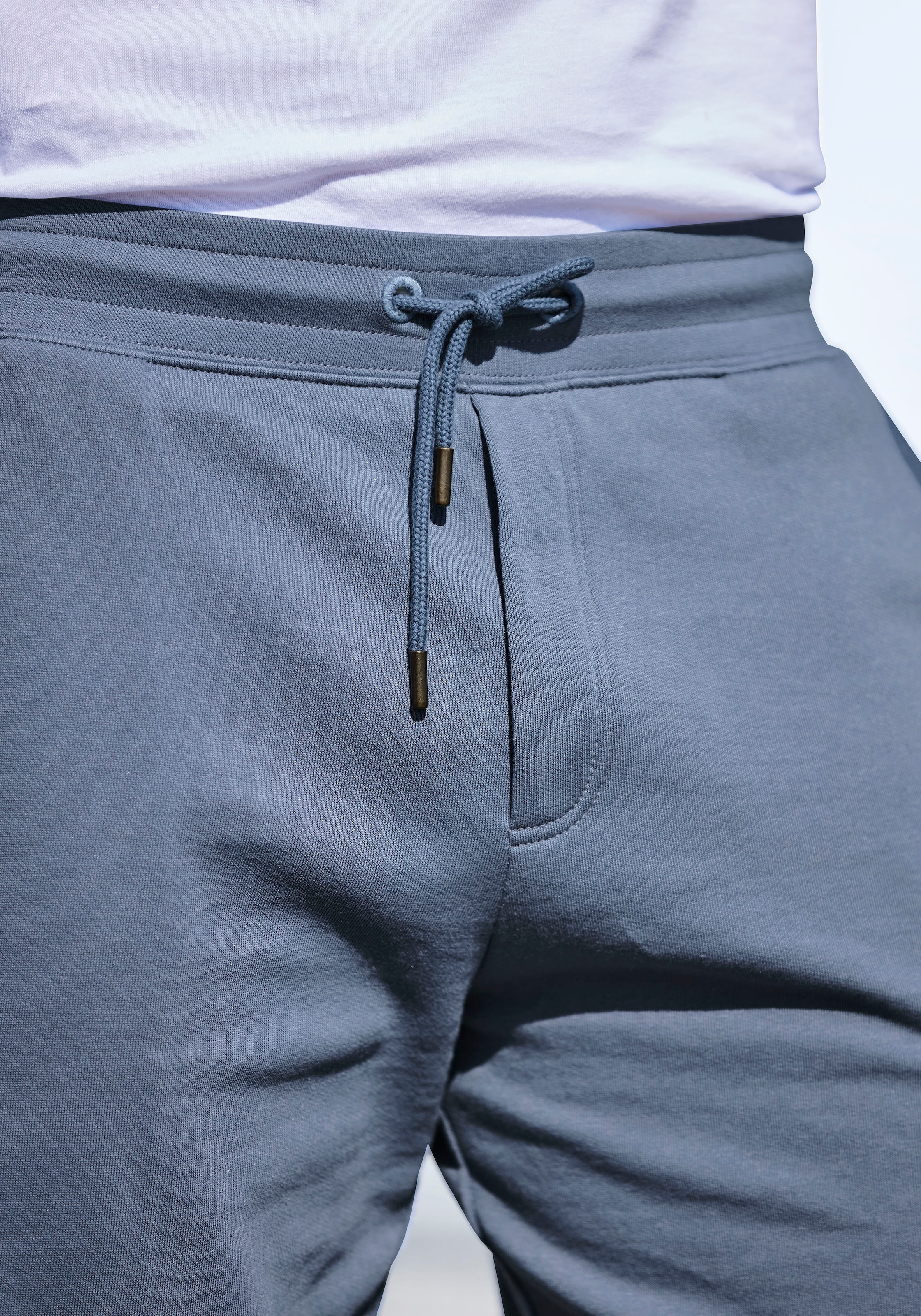 AUTHENTIC LE JOGGER Sweatshorts, Cargotaschen mit Webdetails