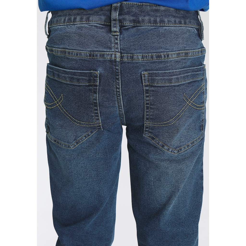 KIDSWORLD Stretch-Jeans »für Jungen«, mit schmalem Bein