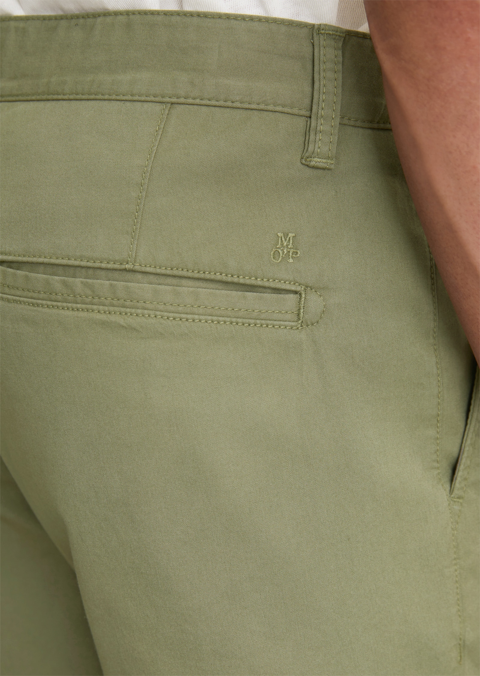 Marc O'Polo Shorts »Reso«, leichte Twill-Stoff für optimale Bewegungsfreiheit