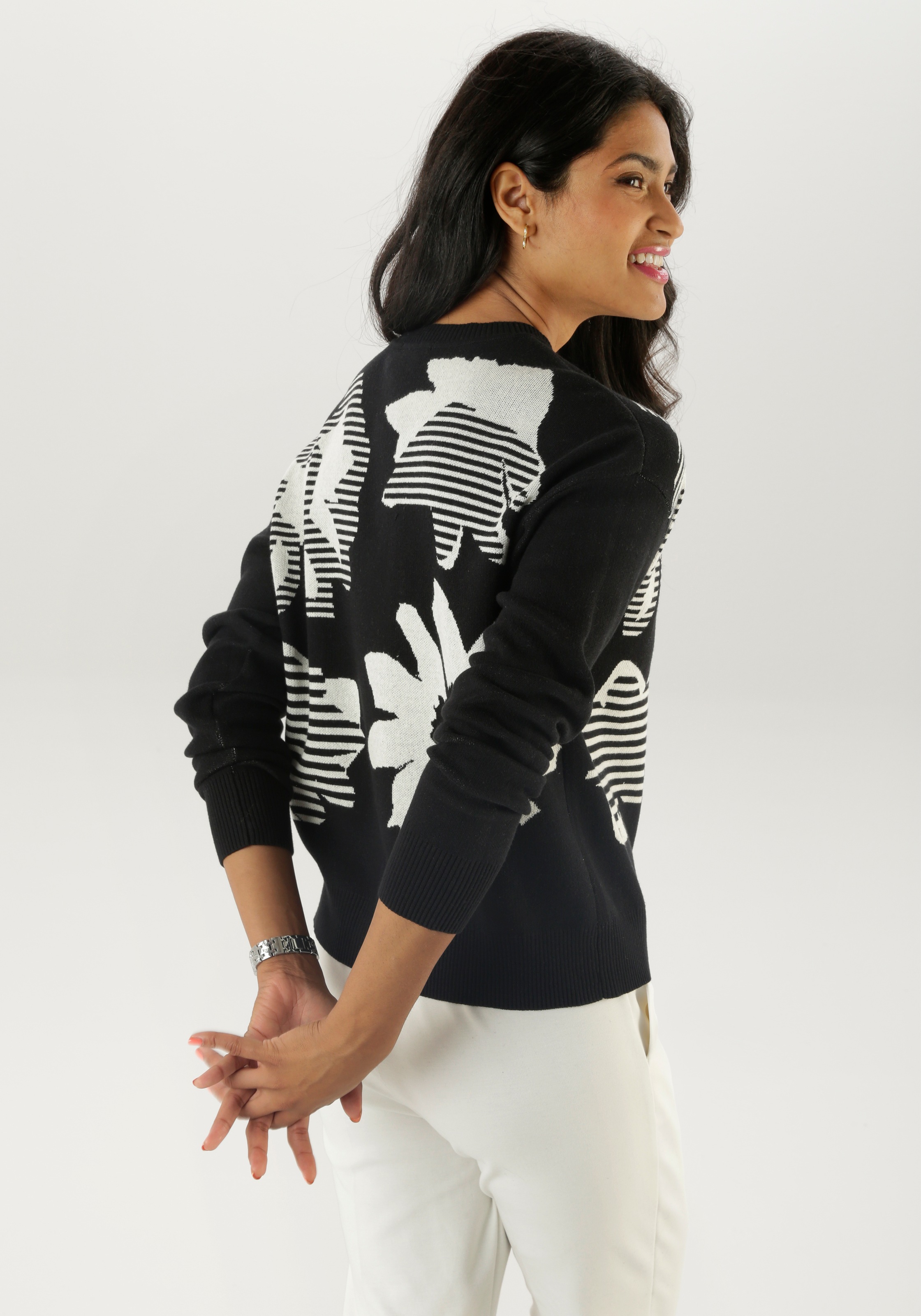 Aniston SELECTED Strickpullover, mit trendiger und grossflächiger Jacquardmusterung