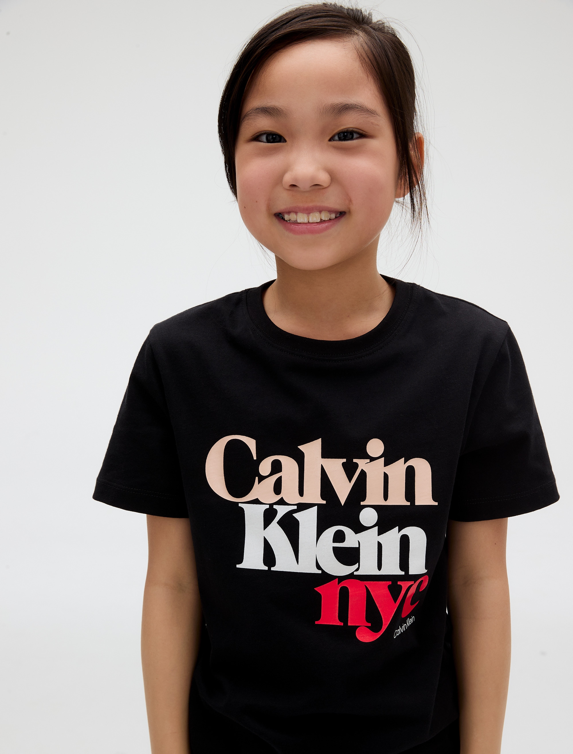 Calvin Klein Jeans T-Shirt »PEARL SIGNATURE NYC REGULAR TEE«, für Kinder bis 16 Jahre, mit grossem Druck