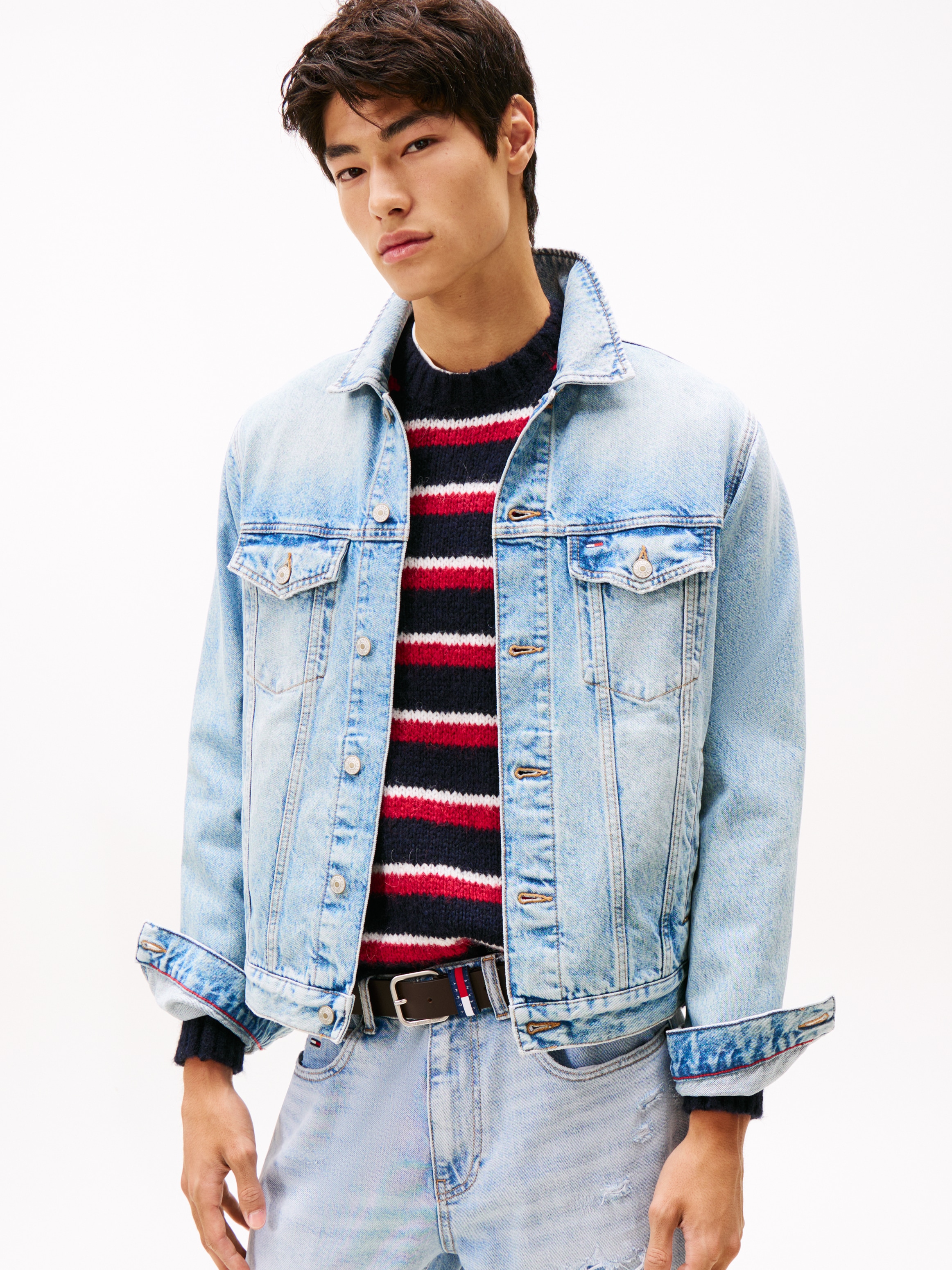 Tommy Jeans Jeansjacke »RYAN RGLR TRCKR RWB EXT CI6033«, ohne Kapuze, Mit Rundhalsausschnitt