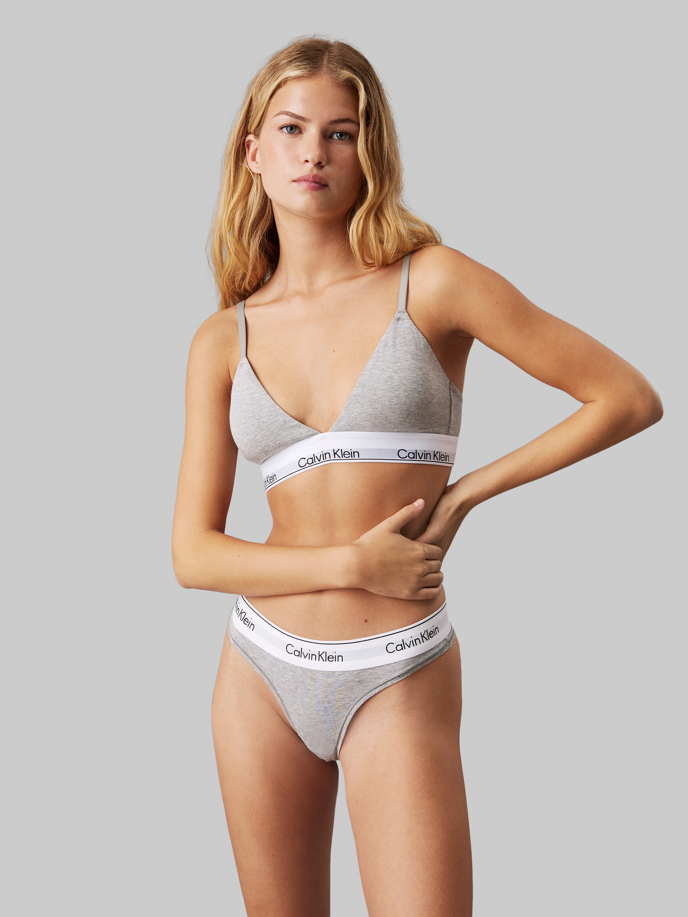 Calvin Klein Underwear Triangel-BH »LGHT LINED TRIANGLE« mit CK-Logo am Bund