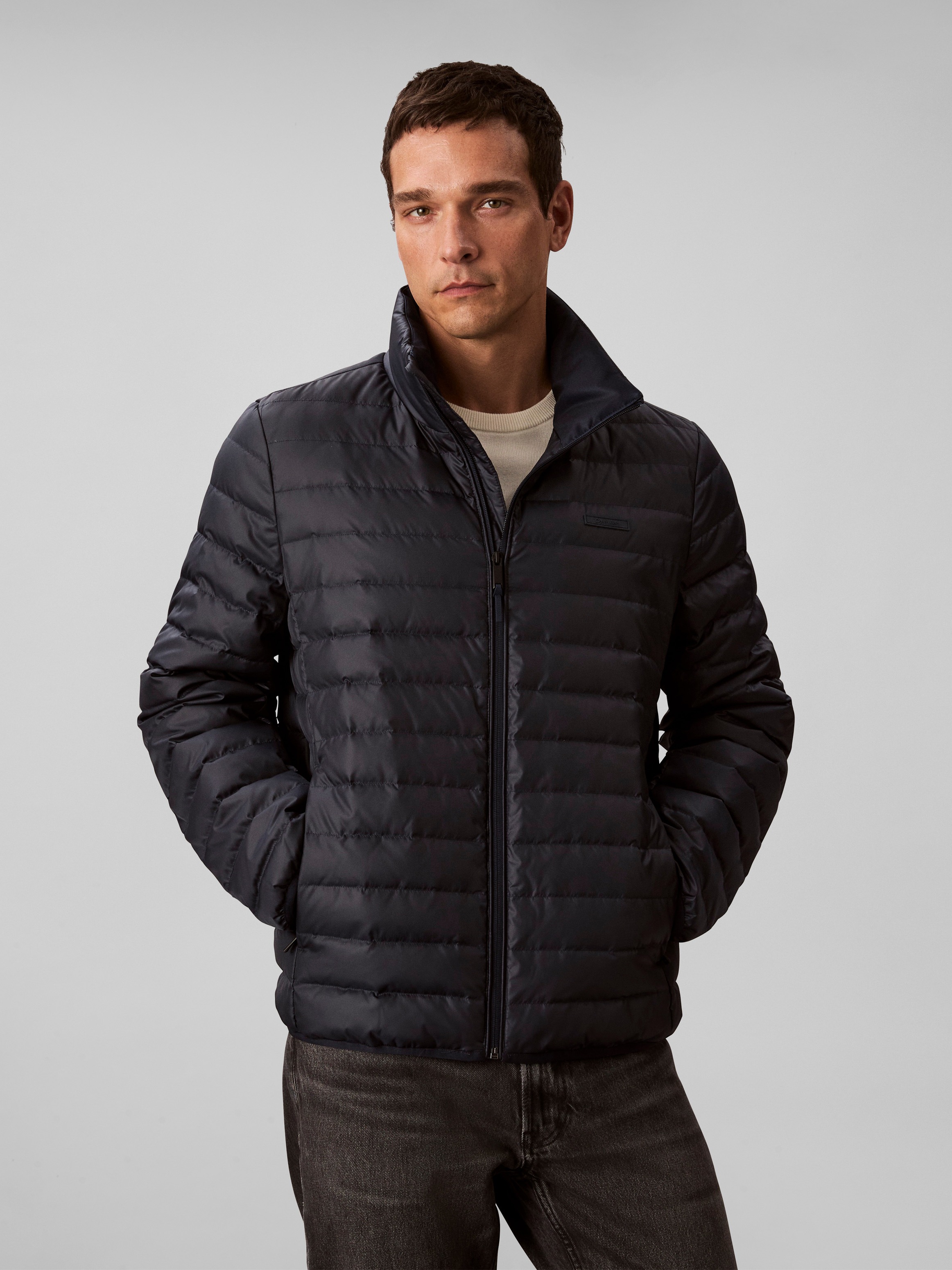 Calvin Klein Steppjacke »LS LT WT NYLN CHNNLD« ohne Kapuze Mit Rundhalsausschnitt
