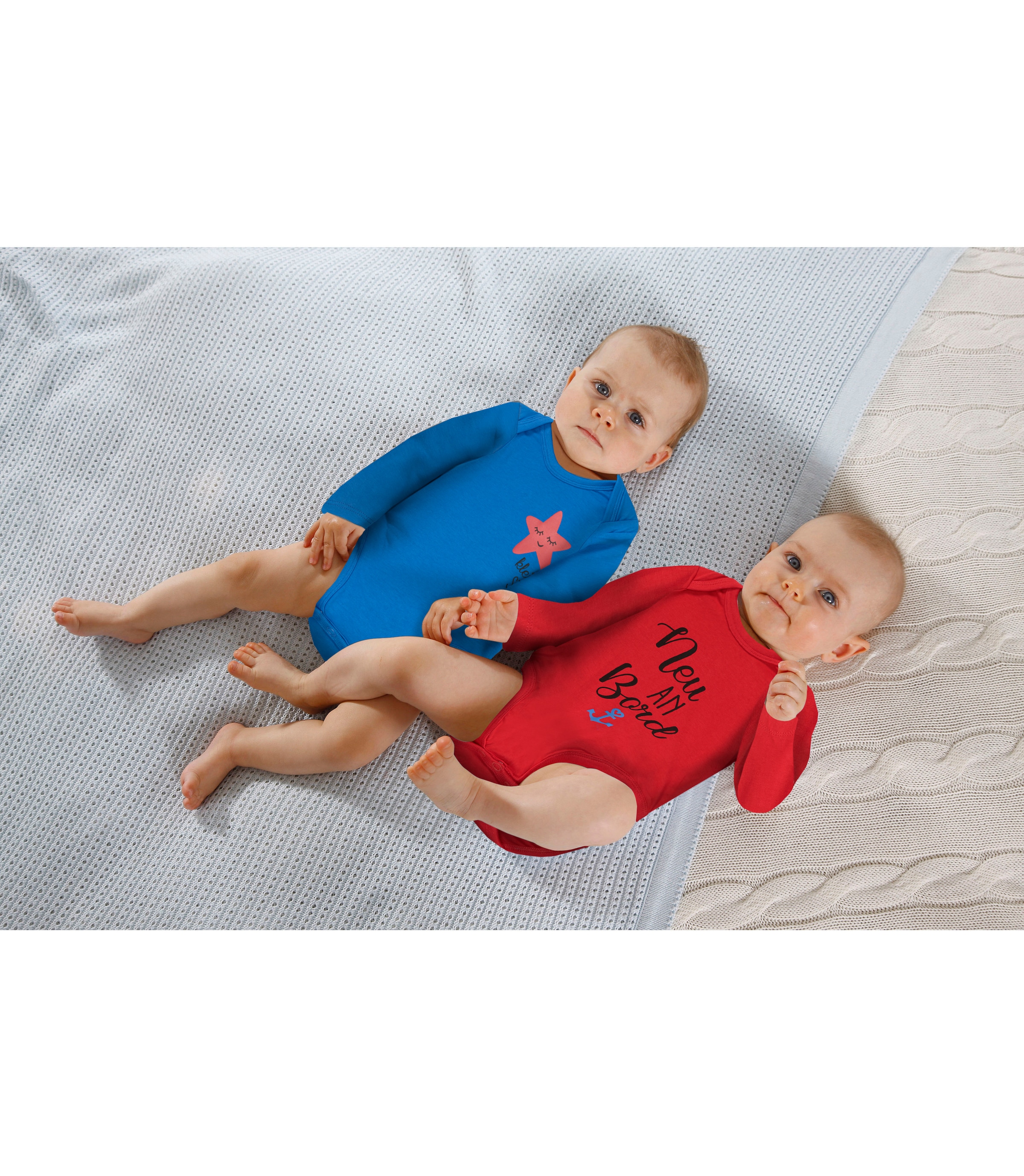 KIDSWORLD Langarmbody »2er Pack Baby-Bodies mit Sprüchen, Neu an Bord«, aus Bio-Baumwolle