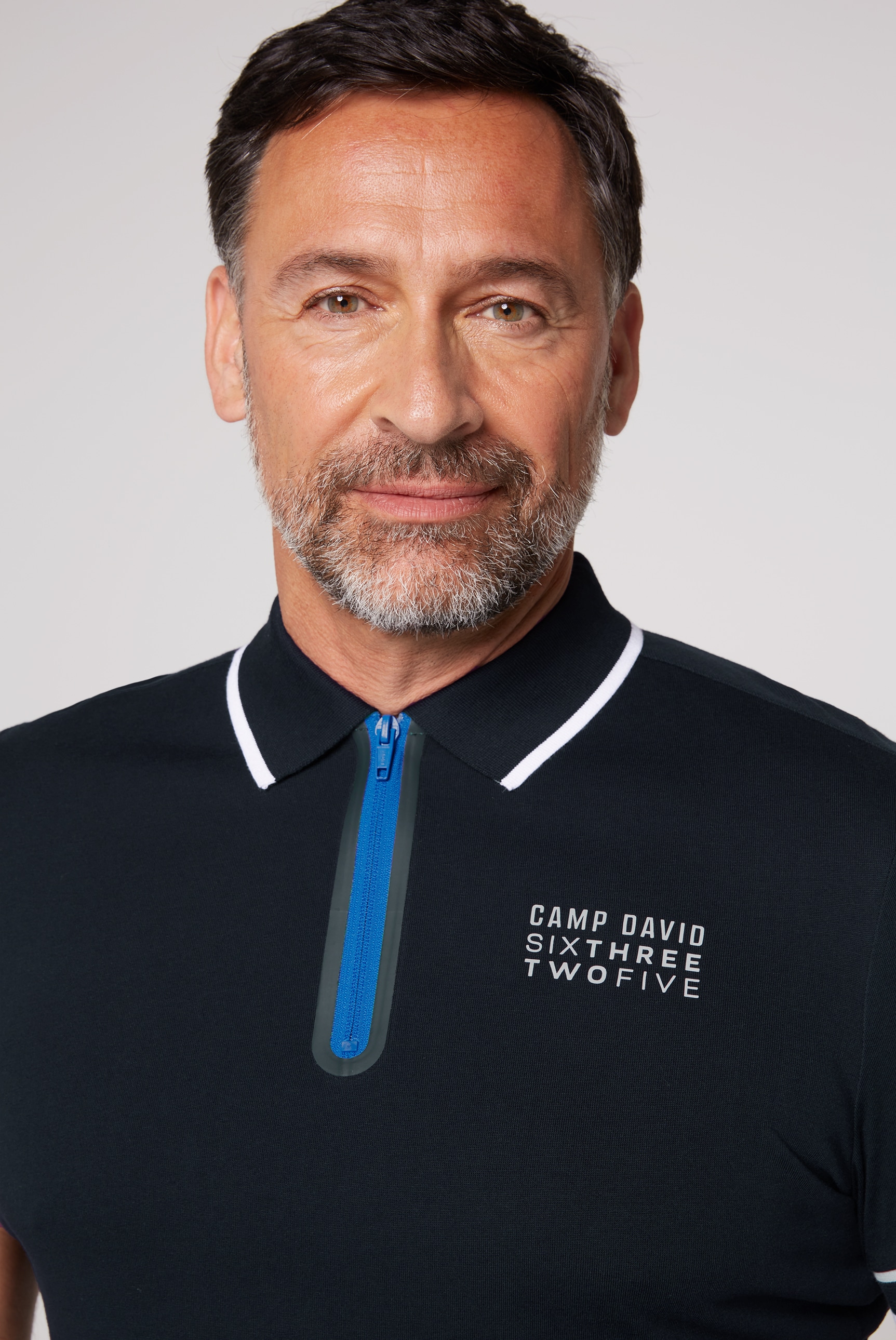 CAMP DAVID Poloshirt, mit kontrastreichen Details
