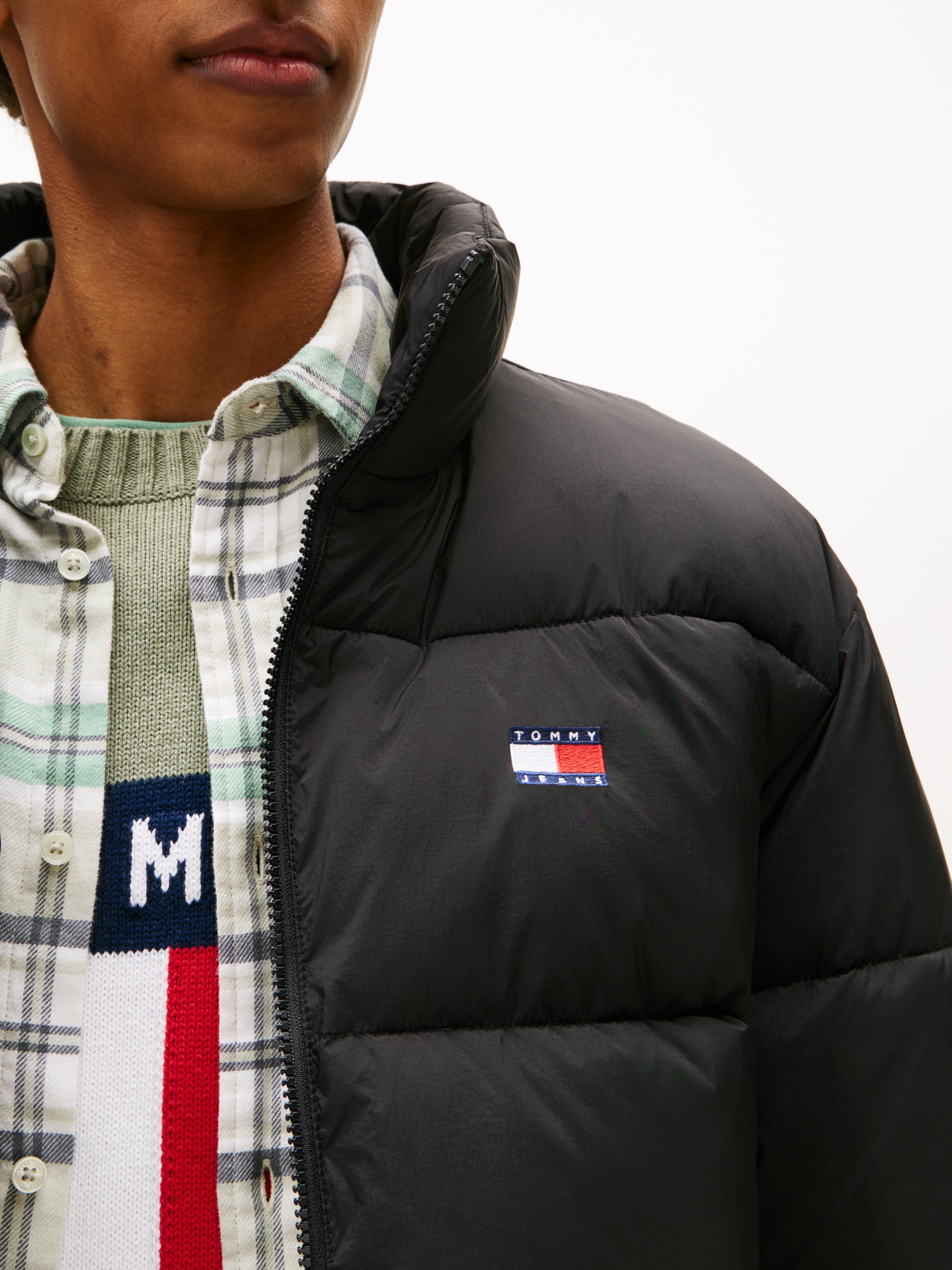 Tommy Jeans Steppjacke »VAIL PUFFER«, ohne Kapuze, Übergangsjacke Regular fit mit Rundhalsausschnitt