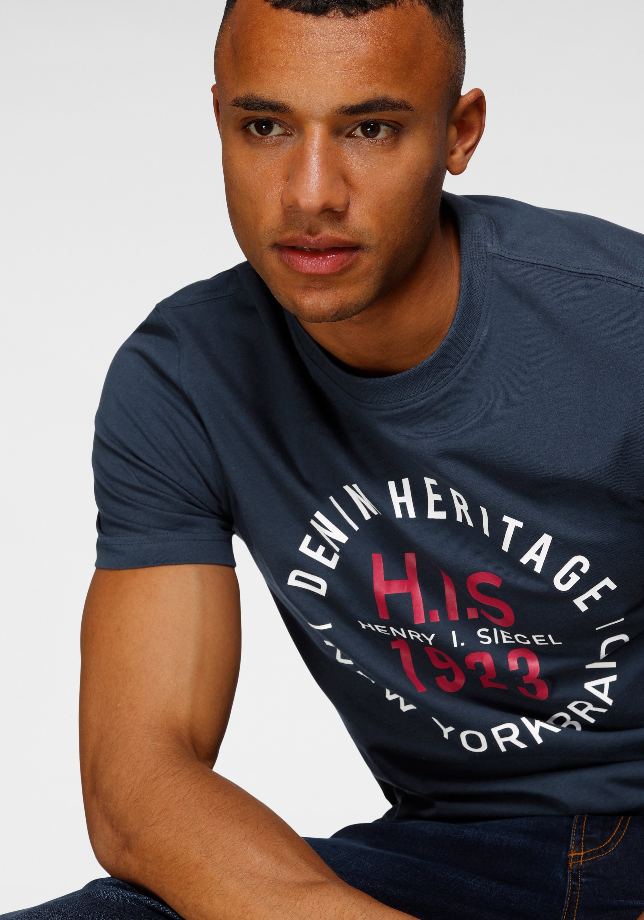 H.I.S Rundhalsshirt, Kurzarm, schmale Passform, mit Print, Rundhals, aus Baumwolle