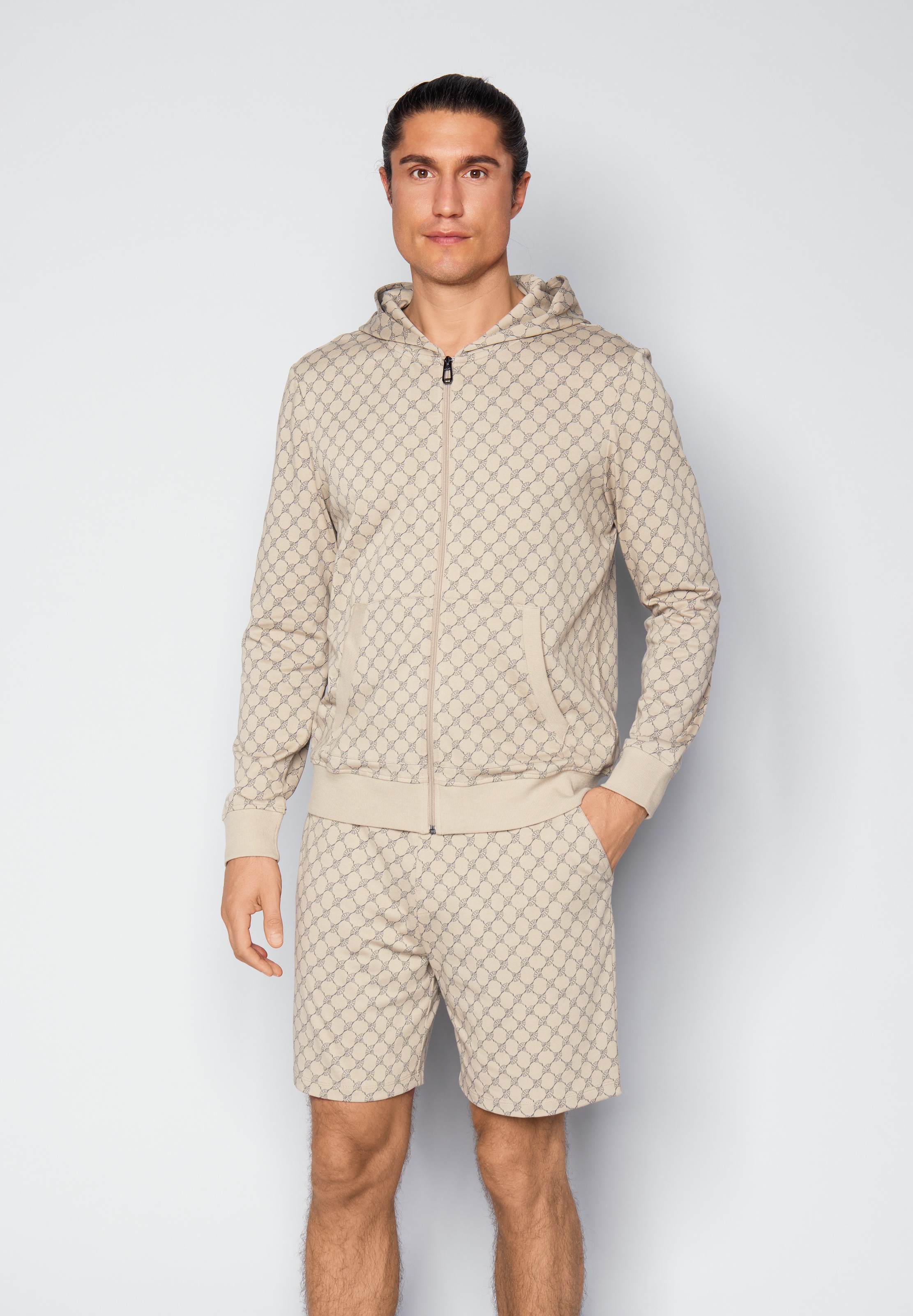 Joop!, Herren, JOOP! Sweatjacke mit Cornflower-Print allover und Kapuze, cornflower beige, M, Herren Loungejacke von JOOP!