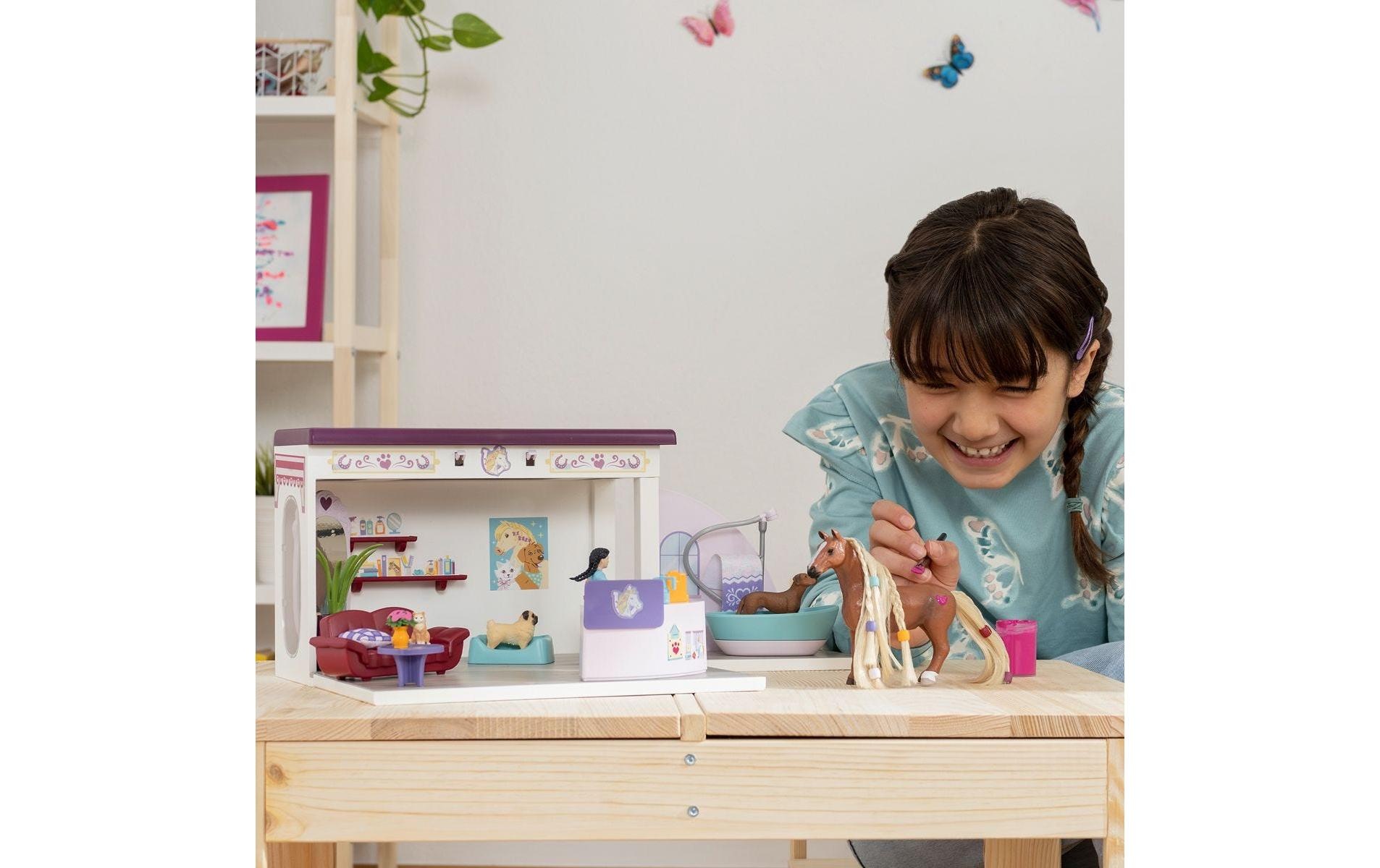 Schleich® Spielfigur »Horse Club Tier Salon«