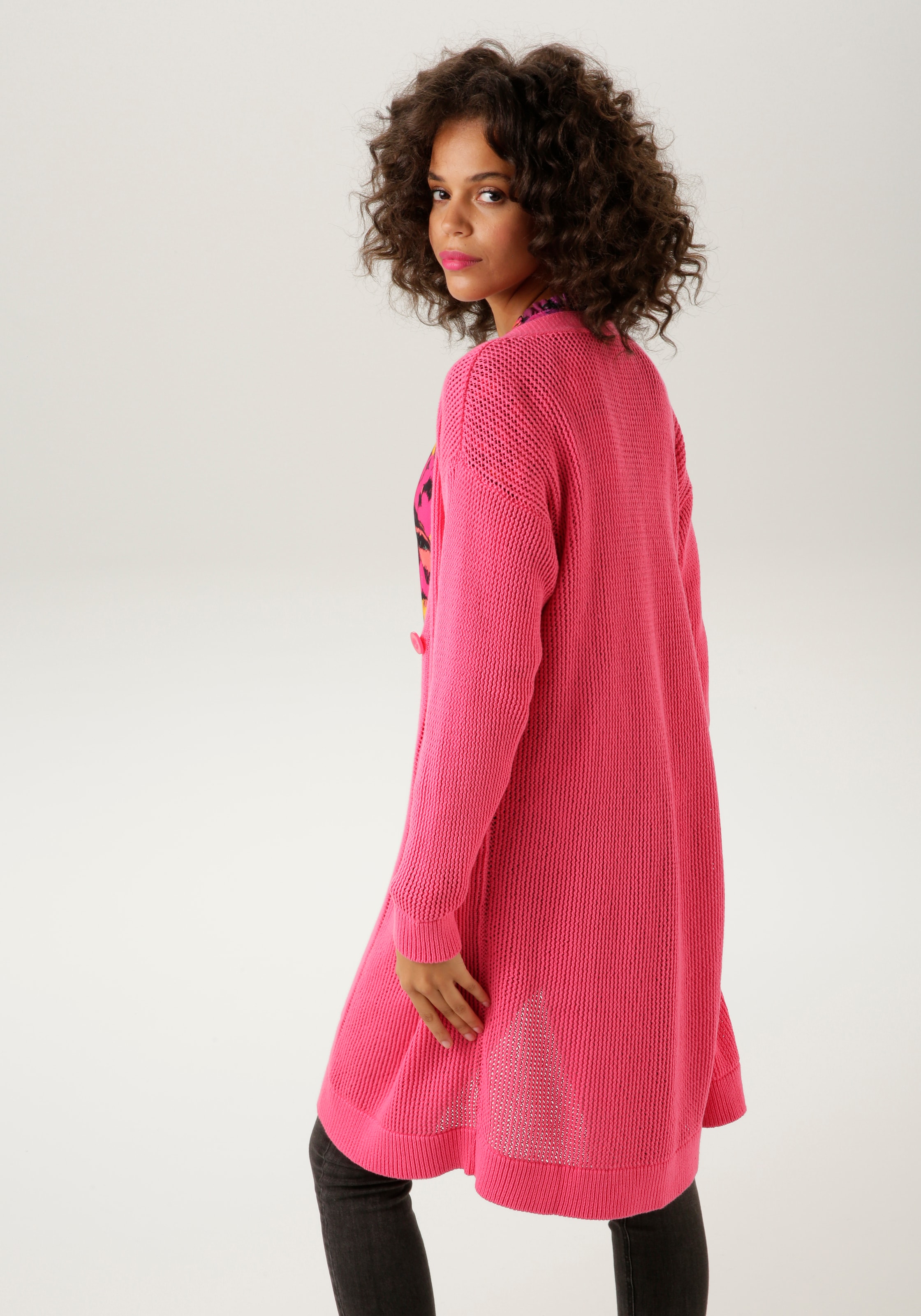 Aniston CASUAL Strickjacke, im trendigem Netzstrickmuster