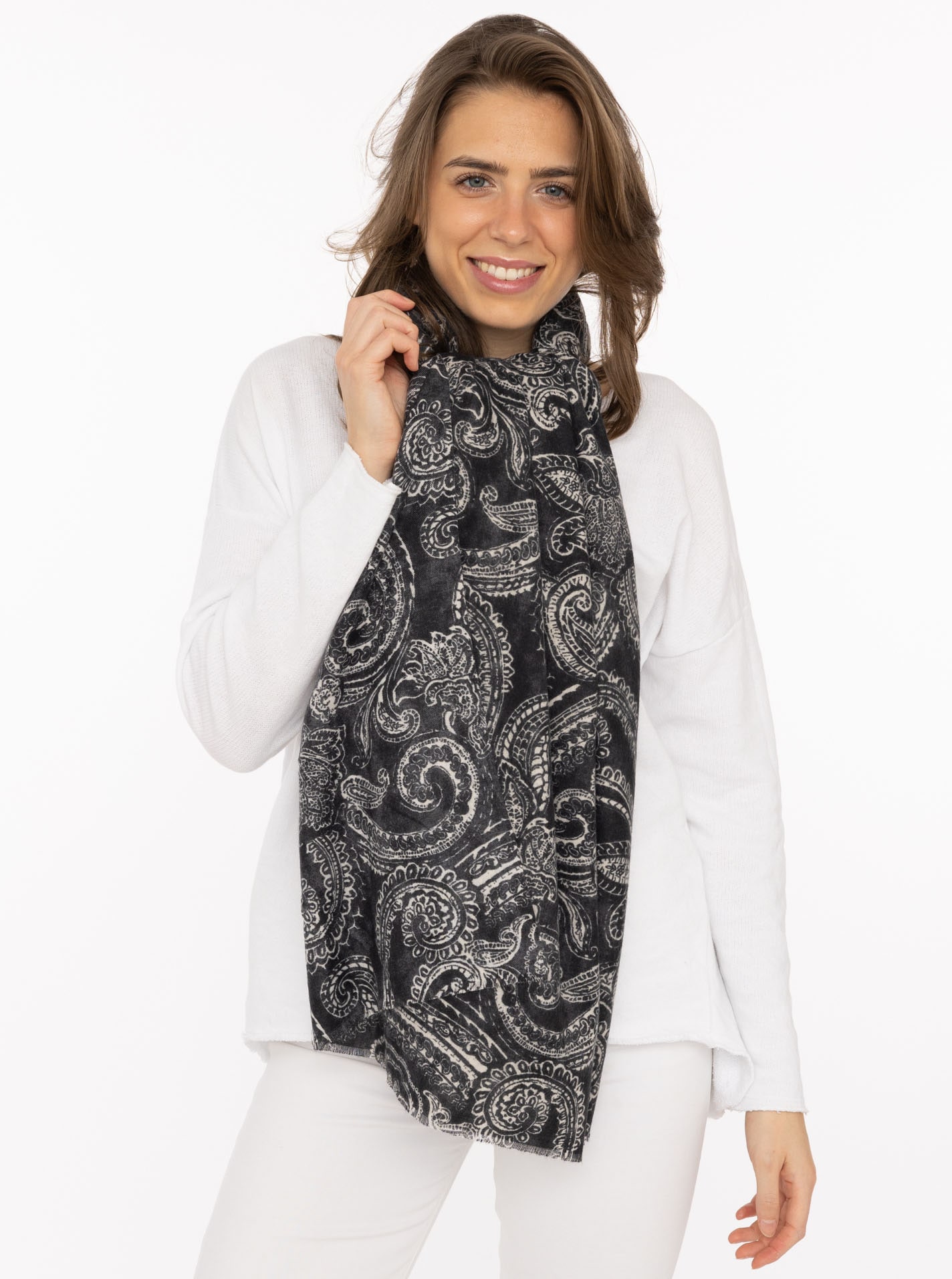 Zwillingsherz Schal ""Classic Paisley"" anschmiegsam, zeitloses Paisleymuster