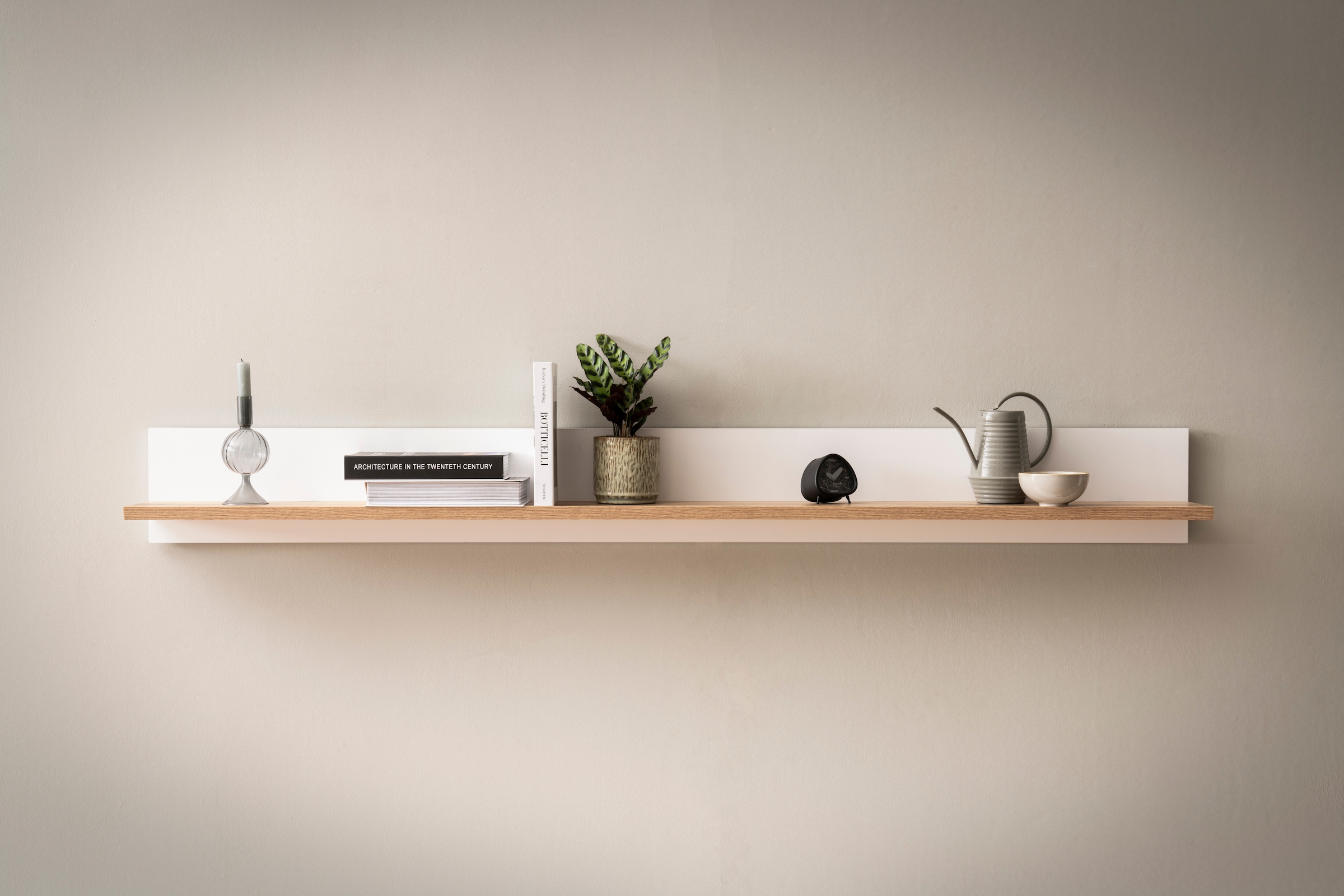 INOSIGN Wandboard »Salerno, modernes Wandregal, Wandhalter mit Ablagefläch, 180 cm breit«, vielseitig einsetzbares Hängeregal, Weiss mit Eiche Evoke Dekor