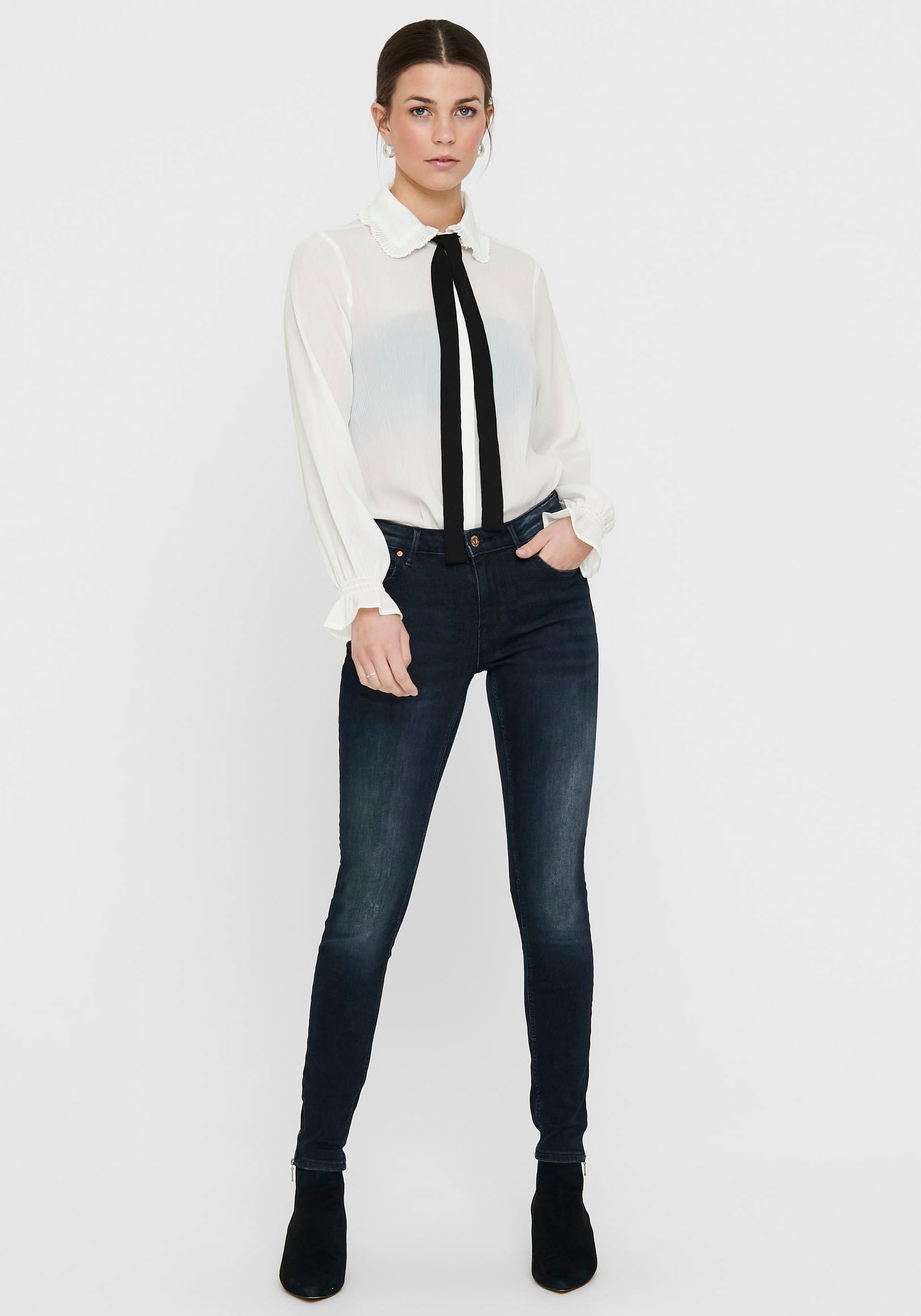 ONLY Skinny-fit-Jeans »ONLKENDELL LIFE REG SK ANKLE«, mit Zipper am Saum