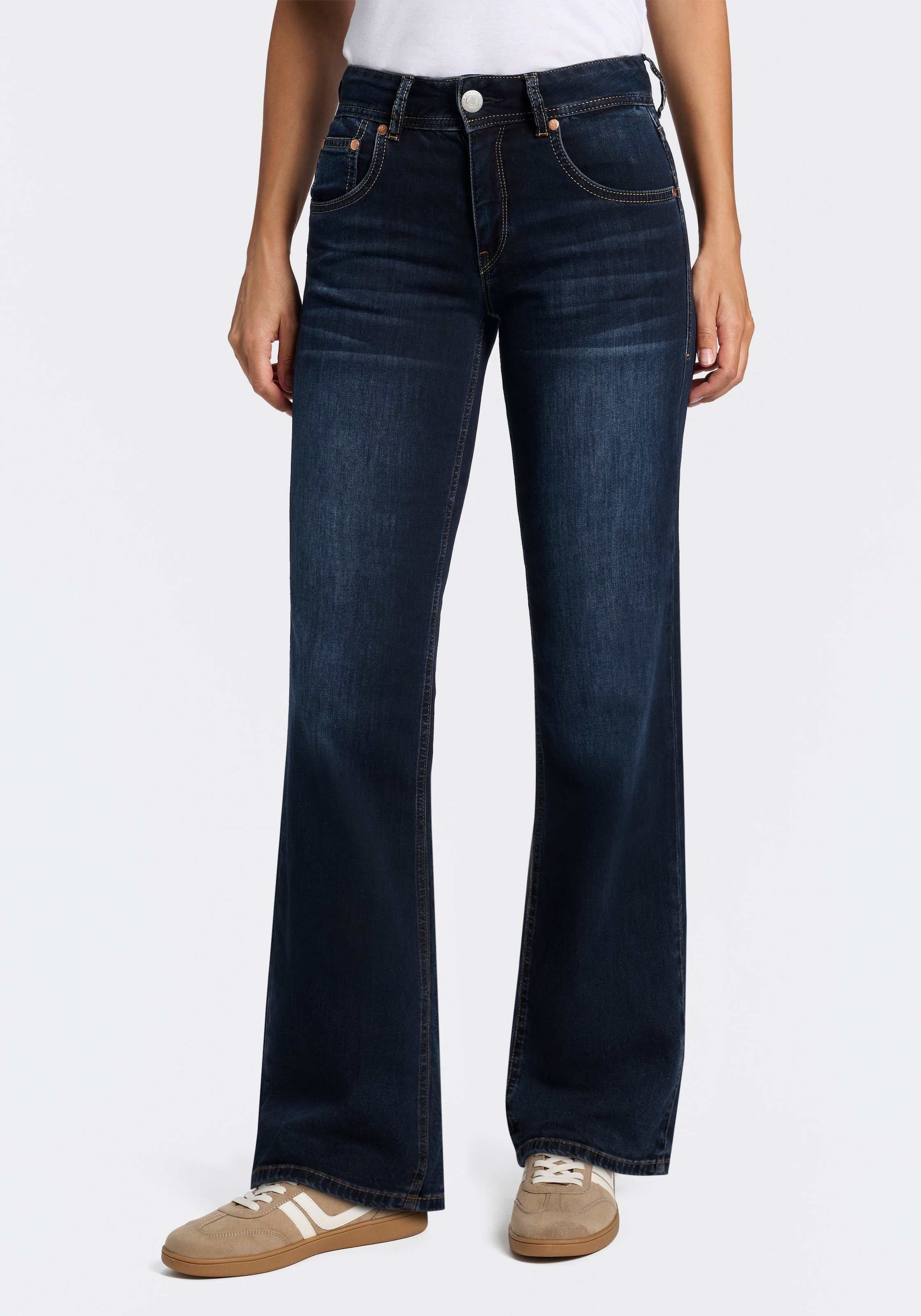 Herrlicher 5-Pocket-Jeans "Edna Denim Light" im Flared Fit