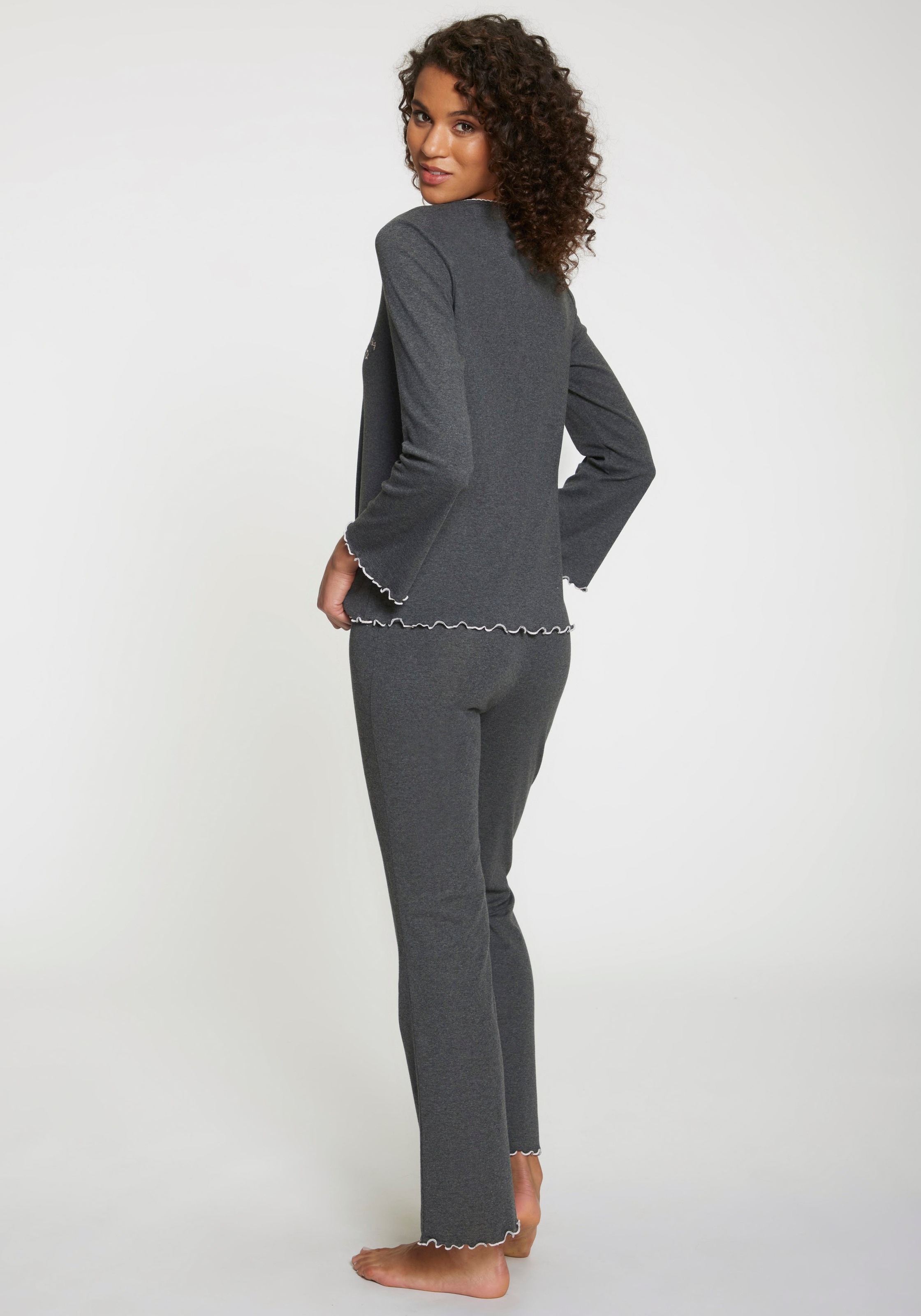 s.Oliver Pyjama, (Set, 2 tlg.), mit Babylock-Abschlüssen