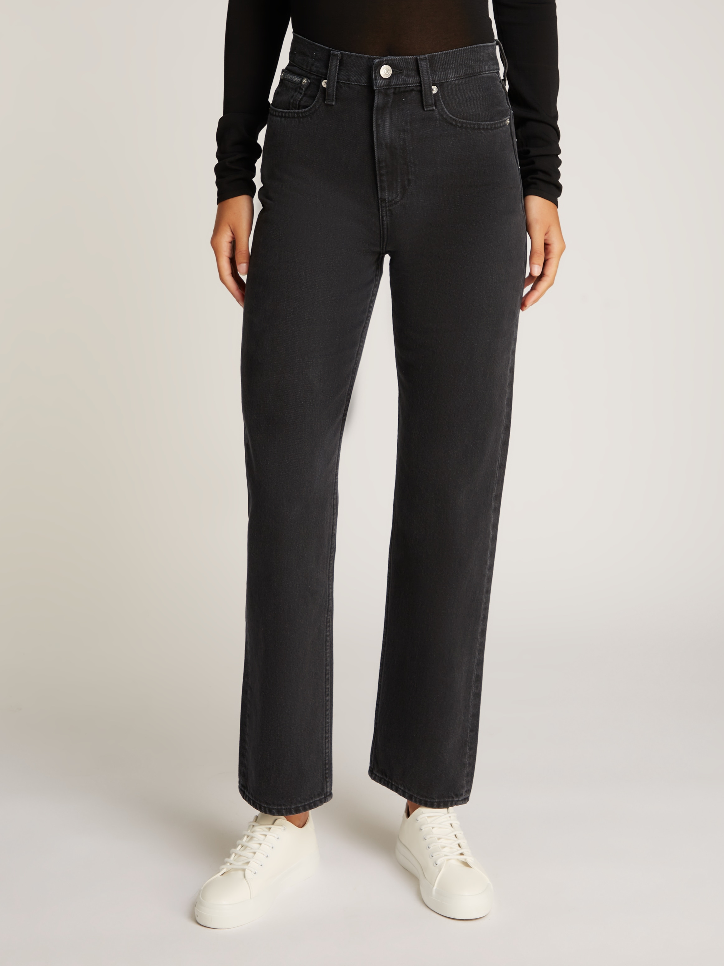 Calvin Klein Jeans Mom-Jeans »HIGH RISE STRAIGHT«, leichte Stoned wash Optik, mit Coinpocket