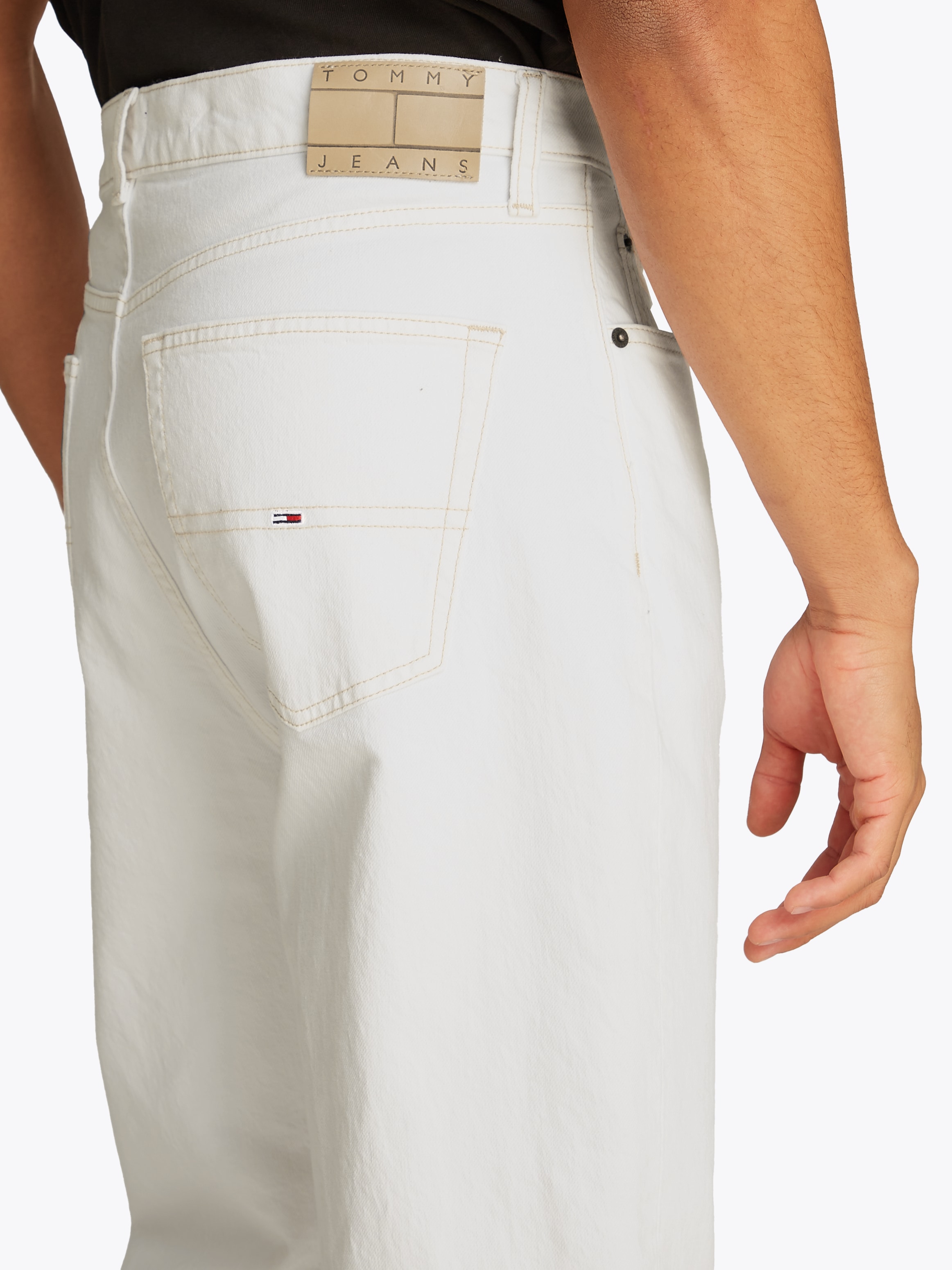 Tommy Jeans Regular-fit-Jeans »Otis Regular Straight«, Mit Gürtelschlaufen