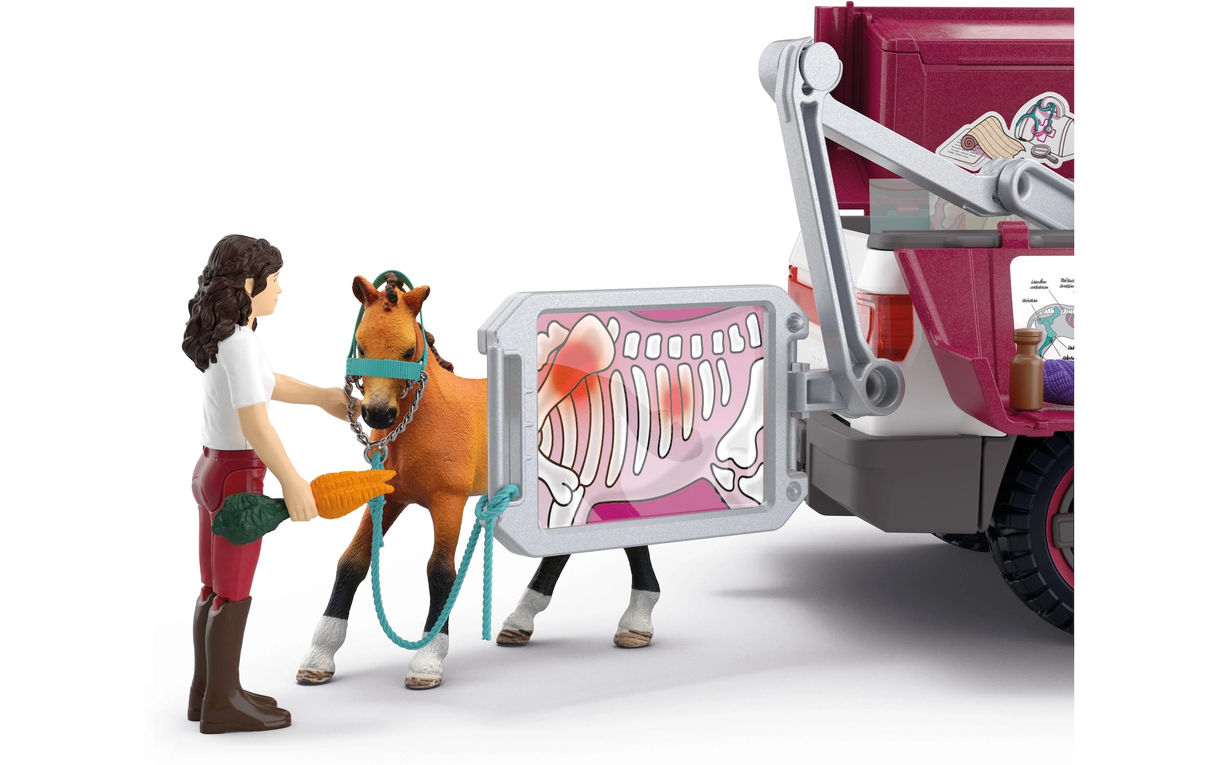 Schleich® Spielfigur »Horse Club Mobile Tierärztin mit Anhänger«
