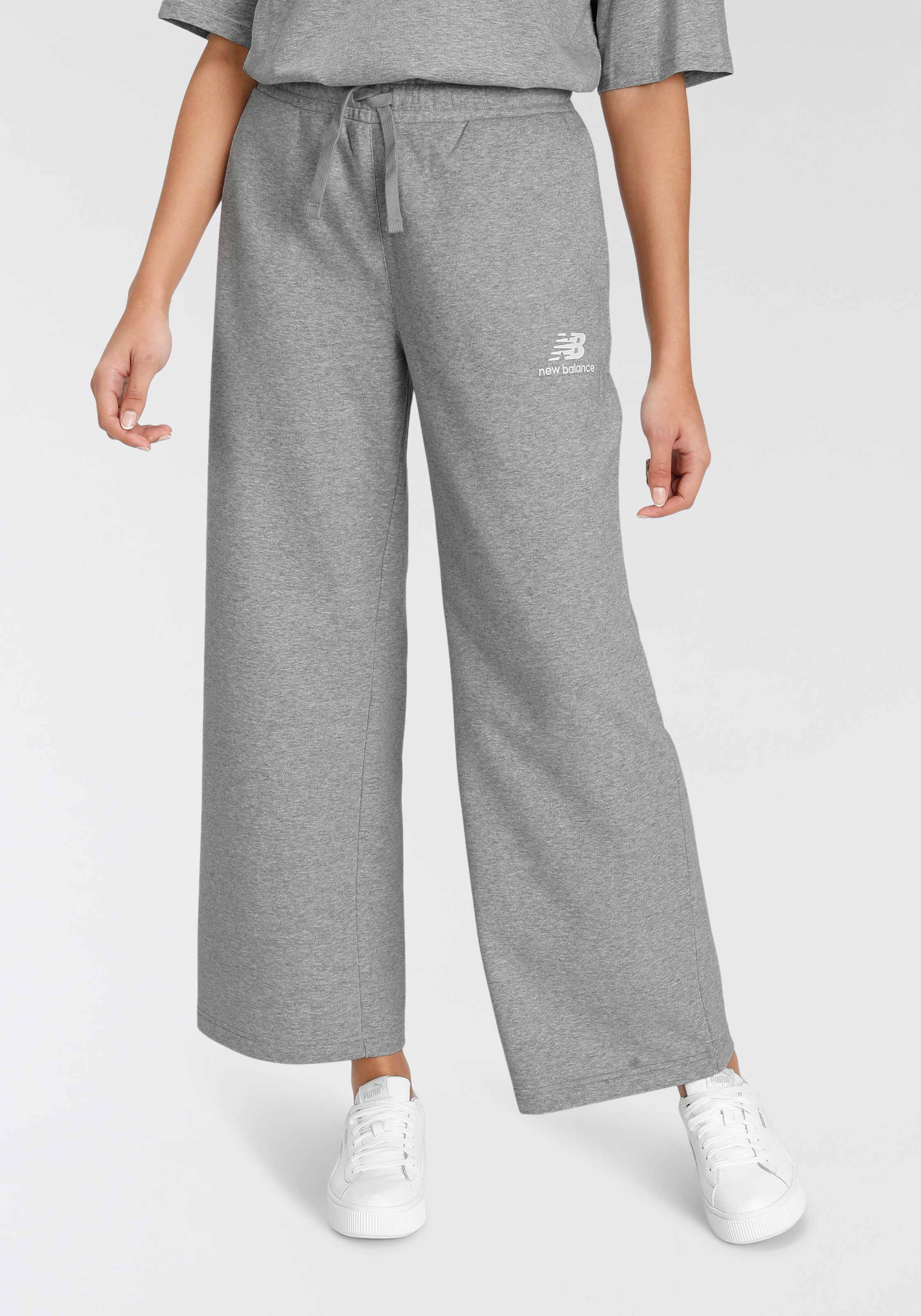 New Balance Jogginghose »ESSENTIALS STACKED LOGO FRENCH TERRY WIDE LEGGED SWEATPANT« kaufen