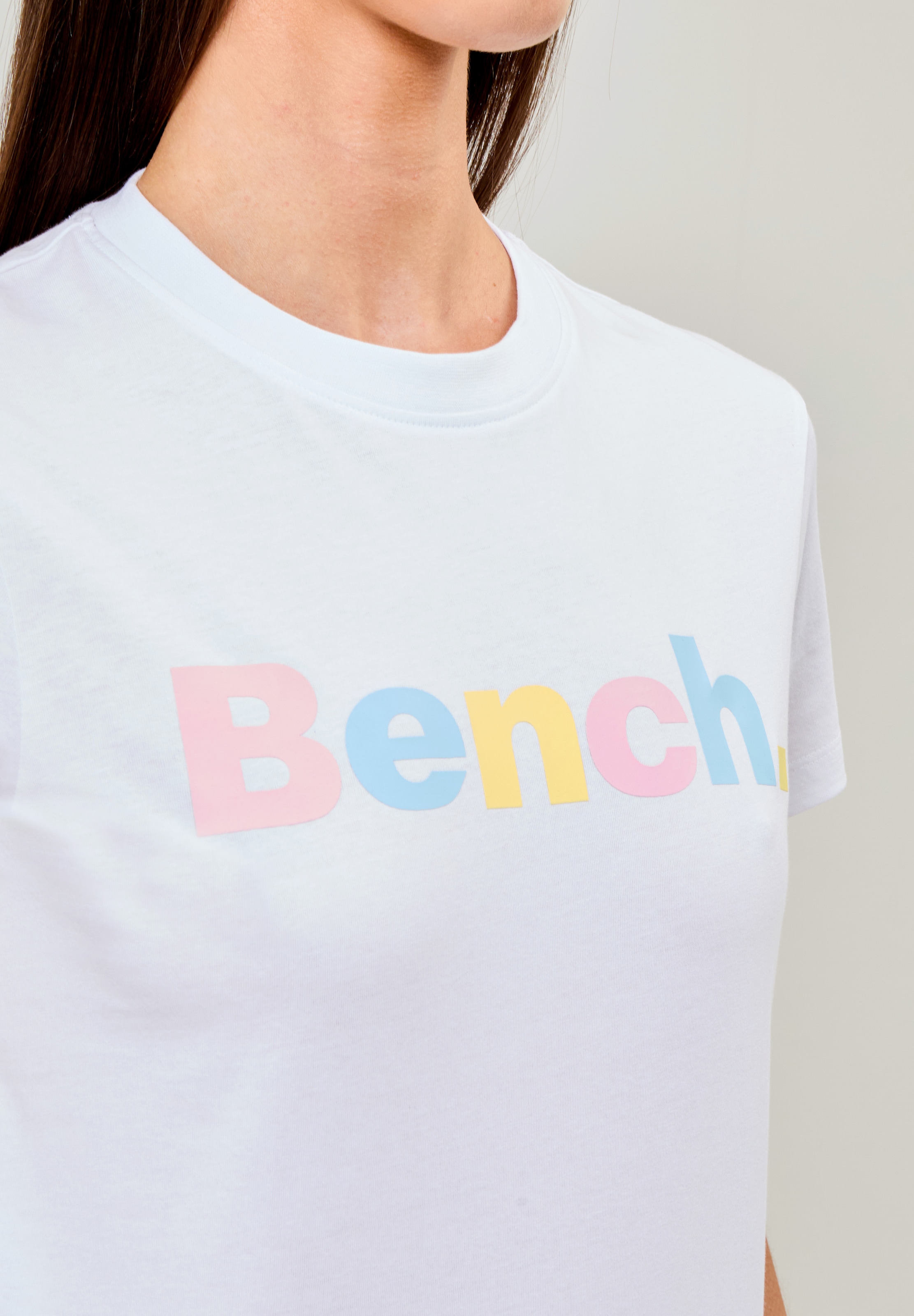 Bench. Rundhalsshirt »ELIO«