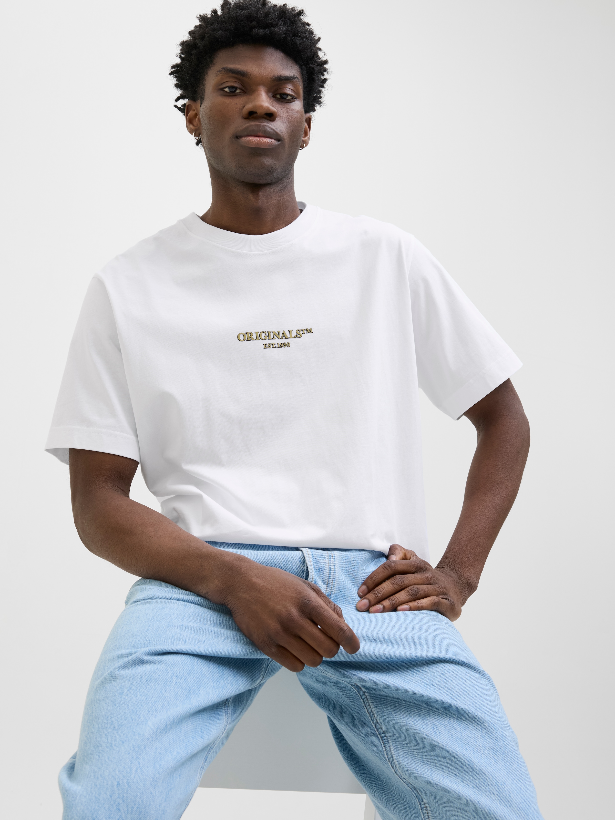 Jack & Jones T-Shirt »JORISLINGTON MINIMAL BRANDING TEE SS SN«