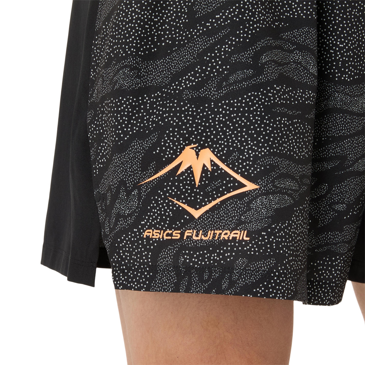 Asics Laufshorts »FUJITRAIL ALL OVER PRINT 5IN SHORT«