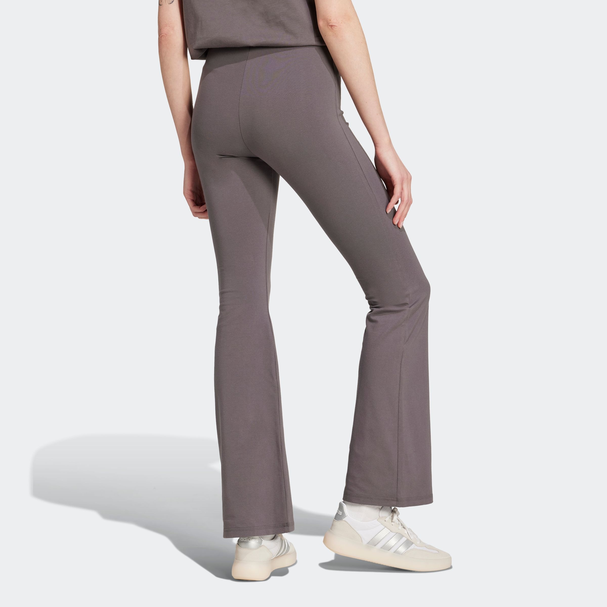 adidas Sportswear Trainingstights »W SL SJ FLARLEG«, (1 tlg.), Hoher Bund, ausgestellte Beinform