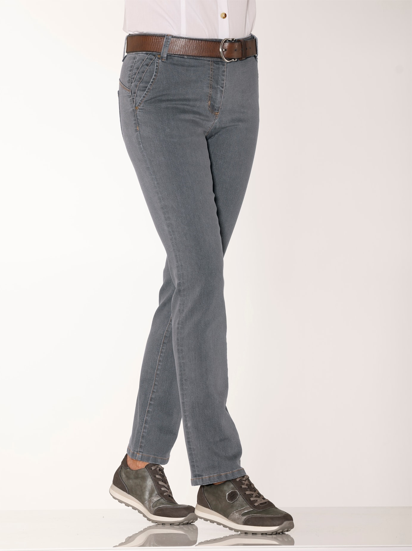 Casual Looks Bequeme Jeans 1