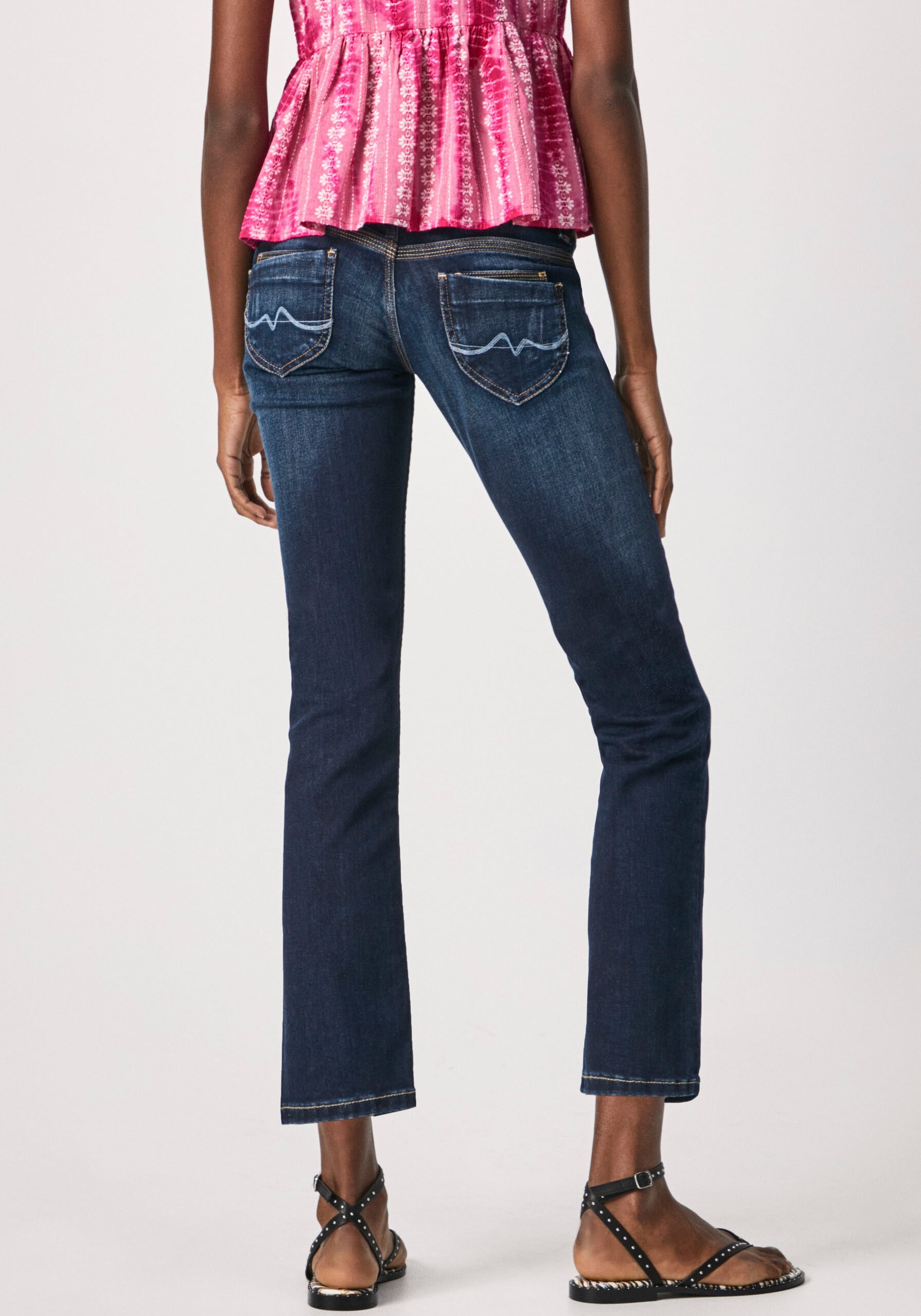 Pepe Jeans Straight-Jeans »VENUS«, mit Badge