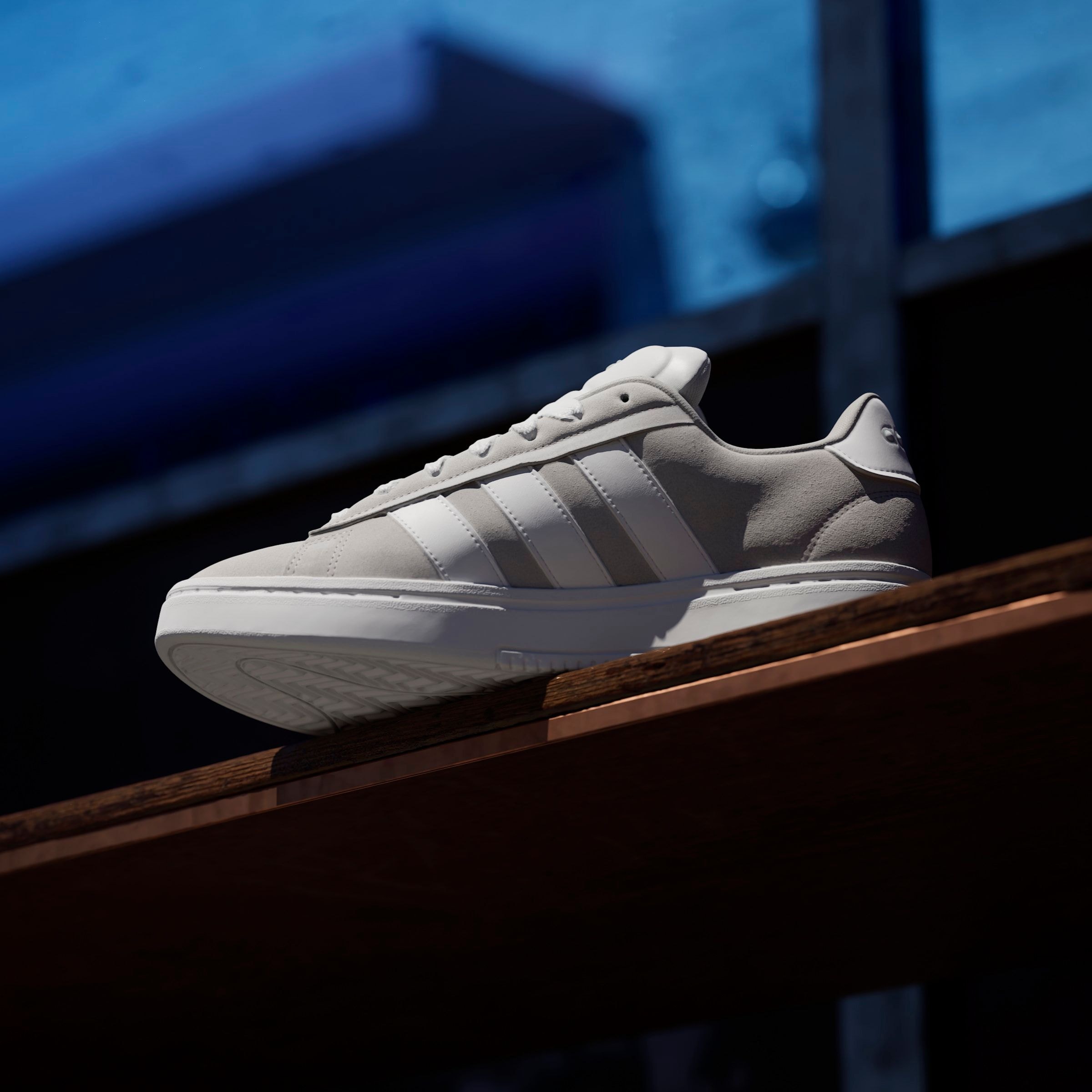 adidas Sportswear Sneaker »GRAND COURT ALPHA«, Design inspiriert vom adidas Campus 00