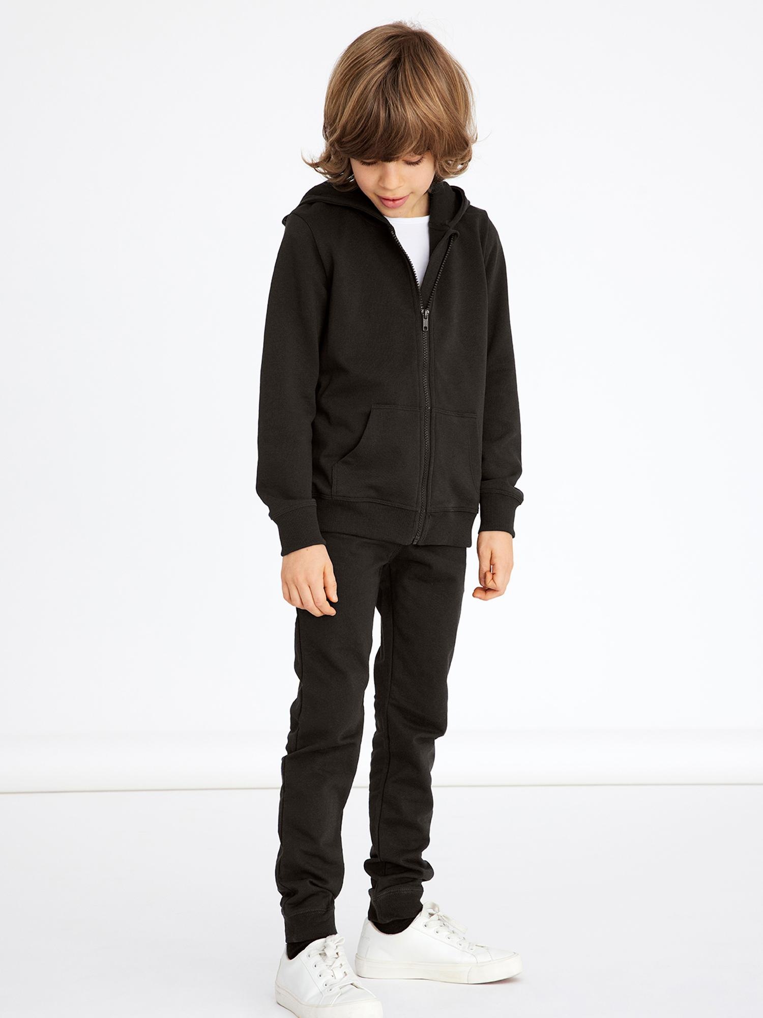 Name It Kapuzensweatjacke »NKMNESWEAT – Sweatjacke mit Kängurutasche« unifarben, casual, regular fit, Sweatware, Rundhals
