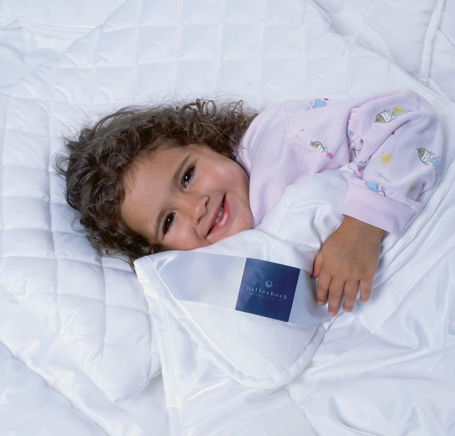 ❤ billerbeck Daunenbettdecke »Kinder-Daunen-Duvet, Billerbeck, im Öko-Text 100, Füllung warm, 100% VSB-Norm, Baumwolle, Standard Puntina Federchen, Warm««, Shop 10% St.) bestellen Gänsedaunen, weiss, Bezug 90% »Carmen (1 reine neue, Jelmoli-Online