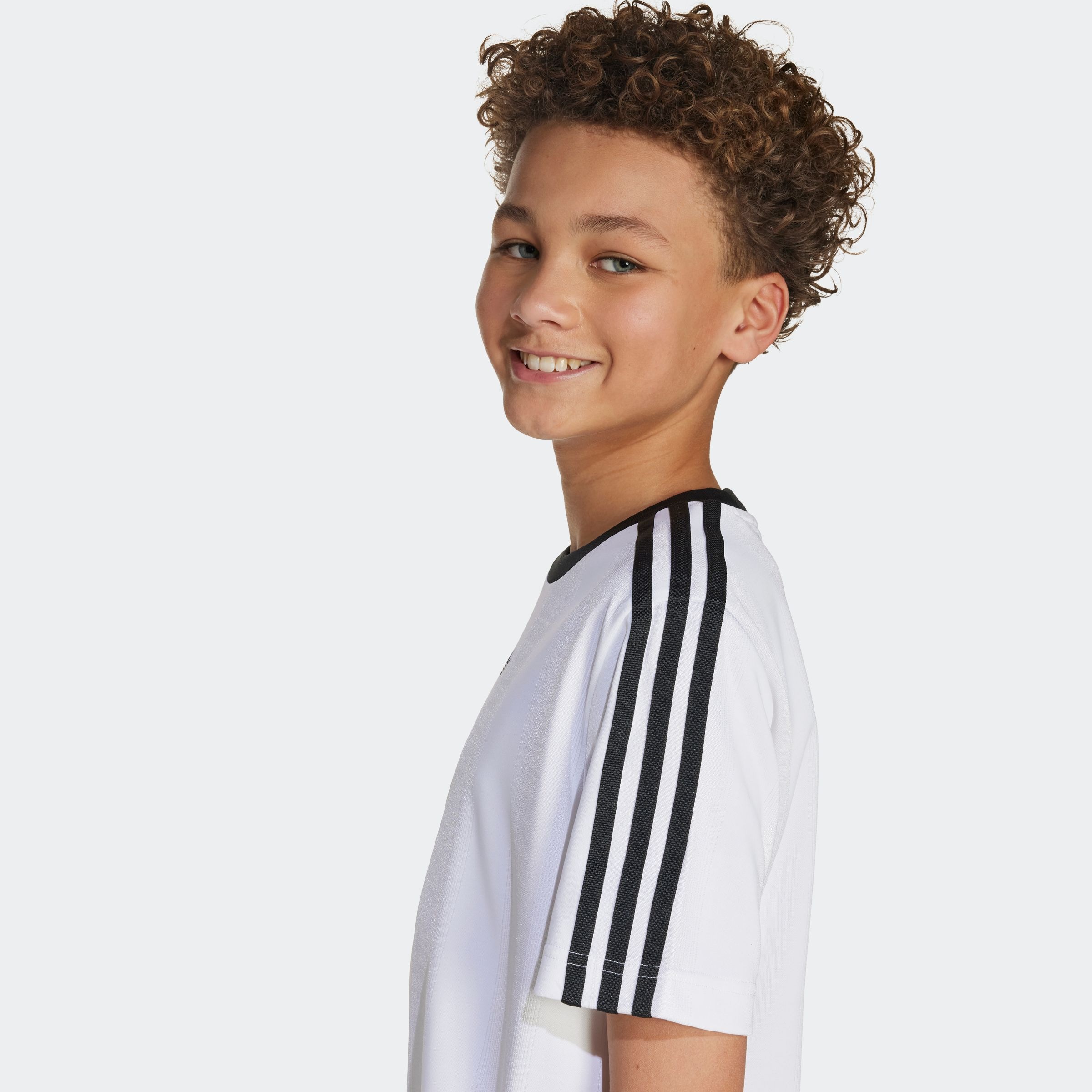 adidas Originals T-Shirt »TEE«