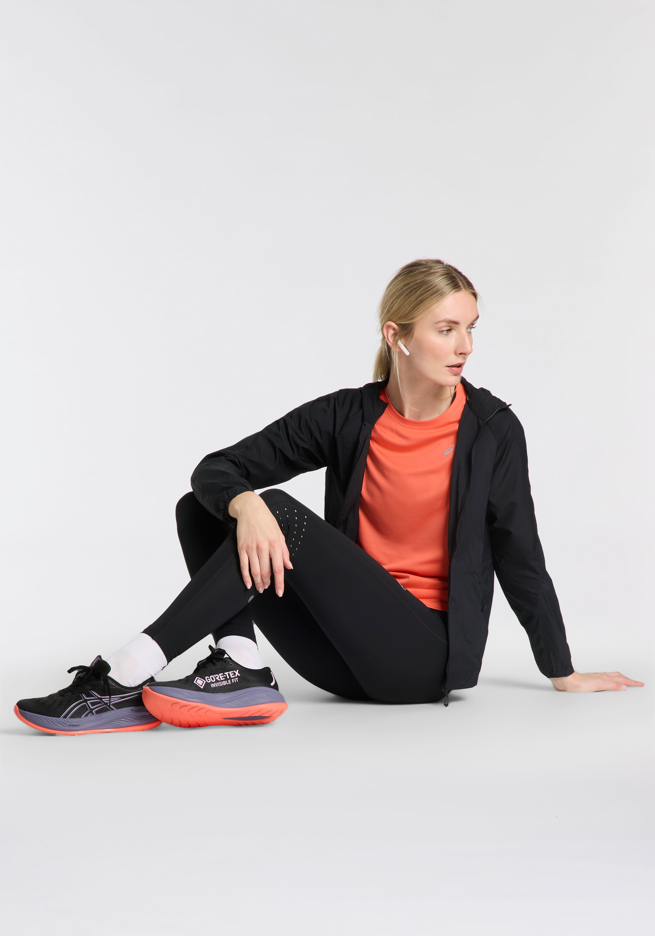 Asics Laufjacke »ROAD PACKABLE JACKET«, mit Kapuze