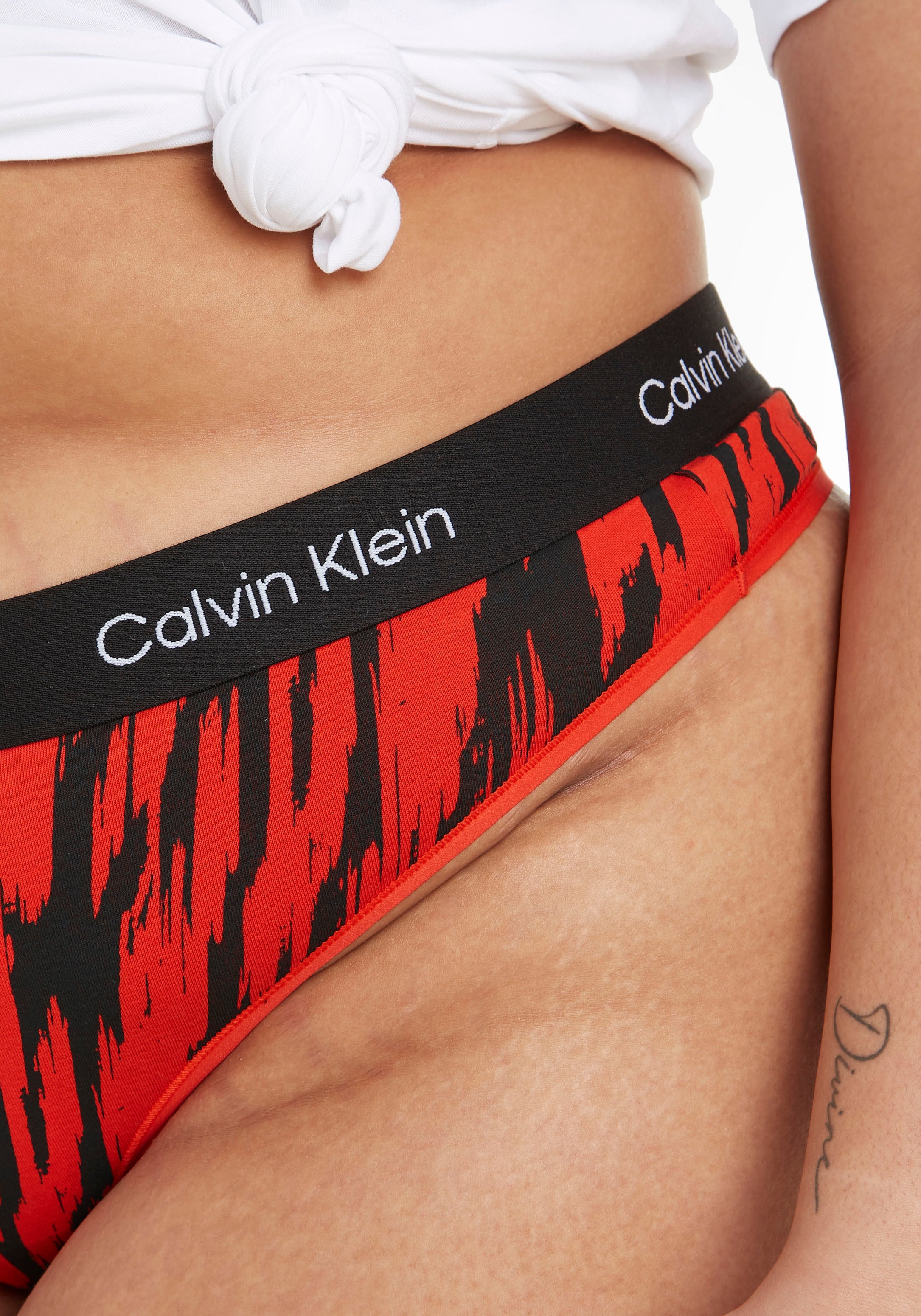 THONG«, Jelmoli-Online ❤ »MODERN ordern Calvin Alloverprint T-String Klein mit im Shop