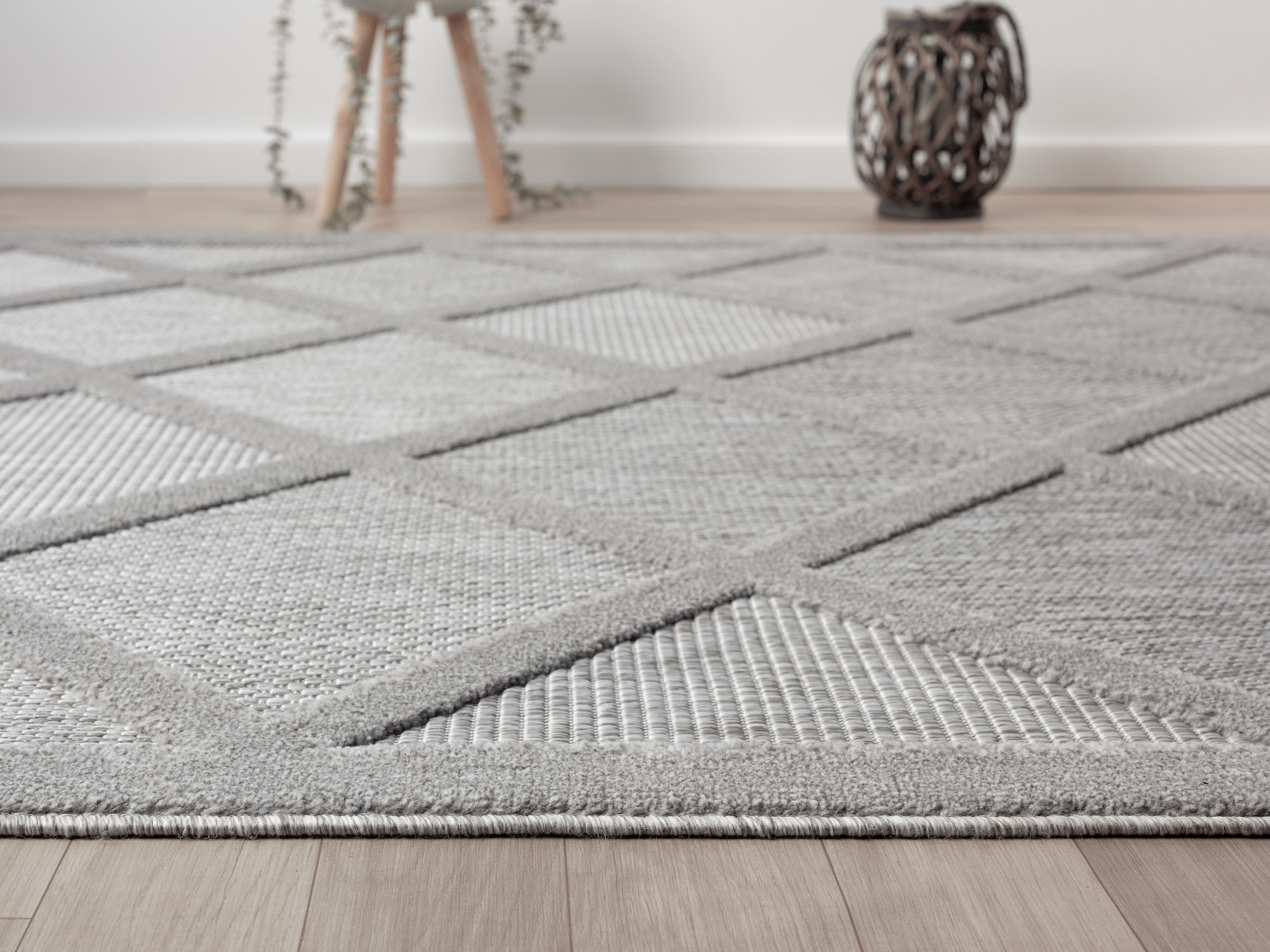 Myflair Möbel & Accessoires Teppich »Amara, LAGERRÄUMUNG!«, rechteckig, 8 mm Höhe, Uni Farben, Hoch-Tief Effekt, Outdoor geeignet, Balkon, Terrasse