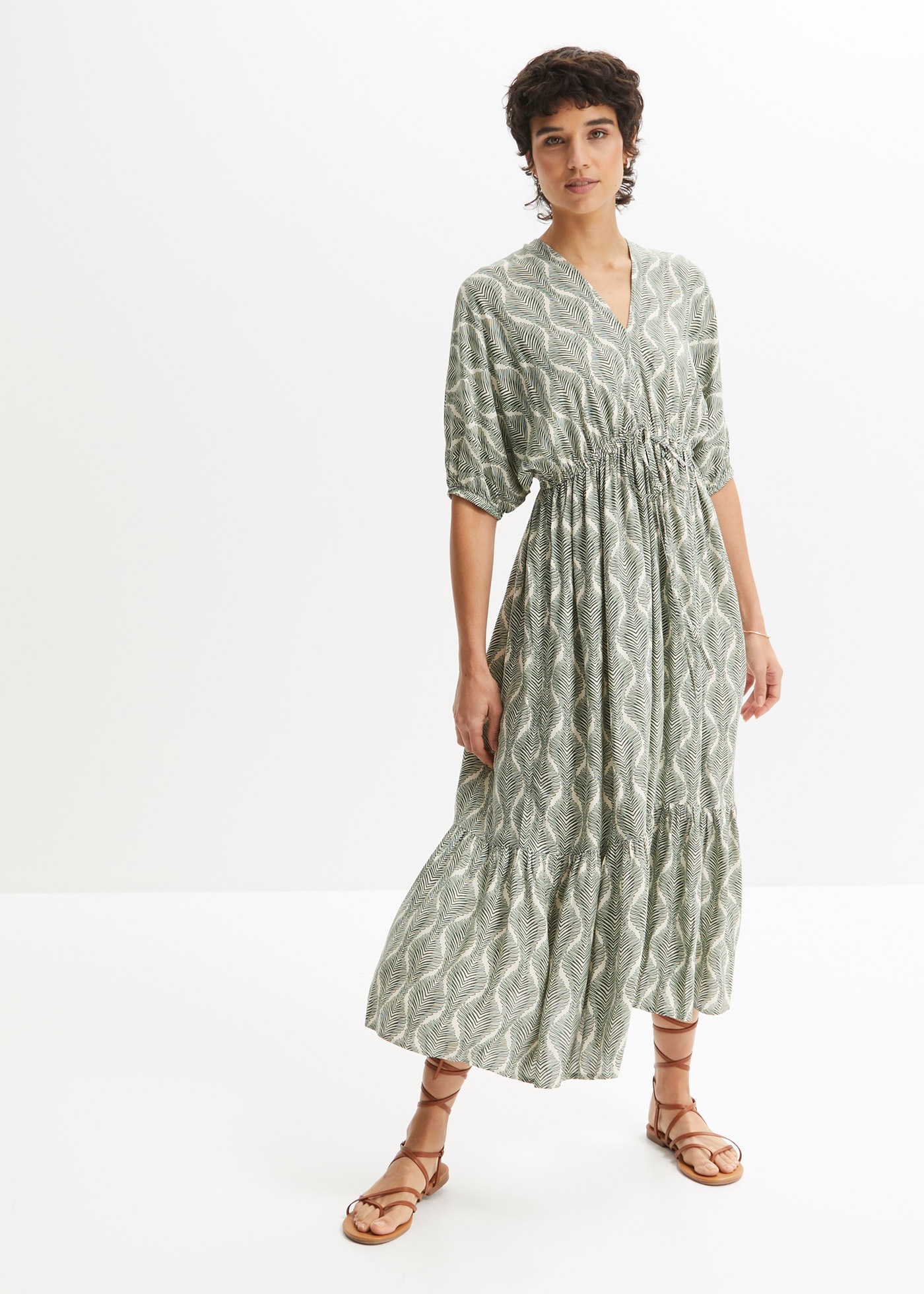 bonprix Midikleid »Midikleid aus fliessender Viskose« Midikleid aus fliessender Viskose