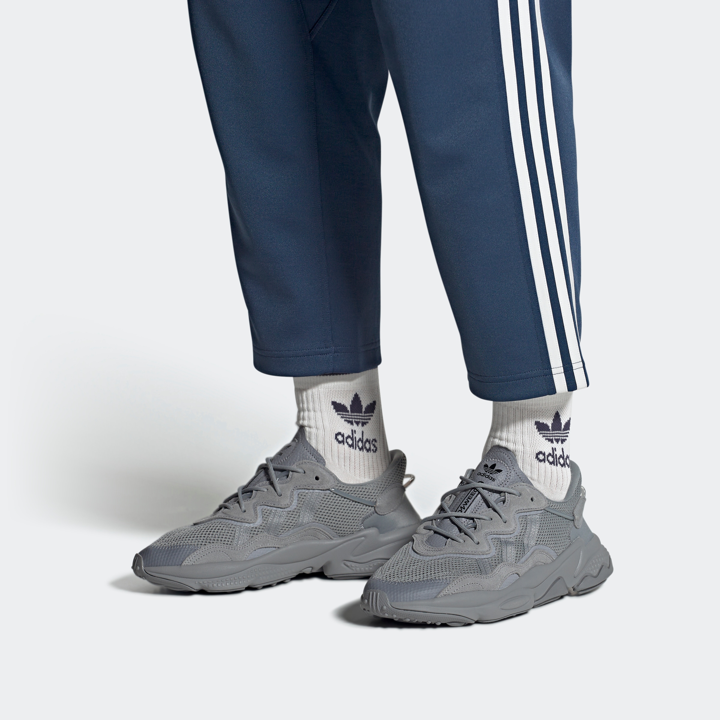 adidas Originals Sneaker »OZWEEGO«
