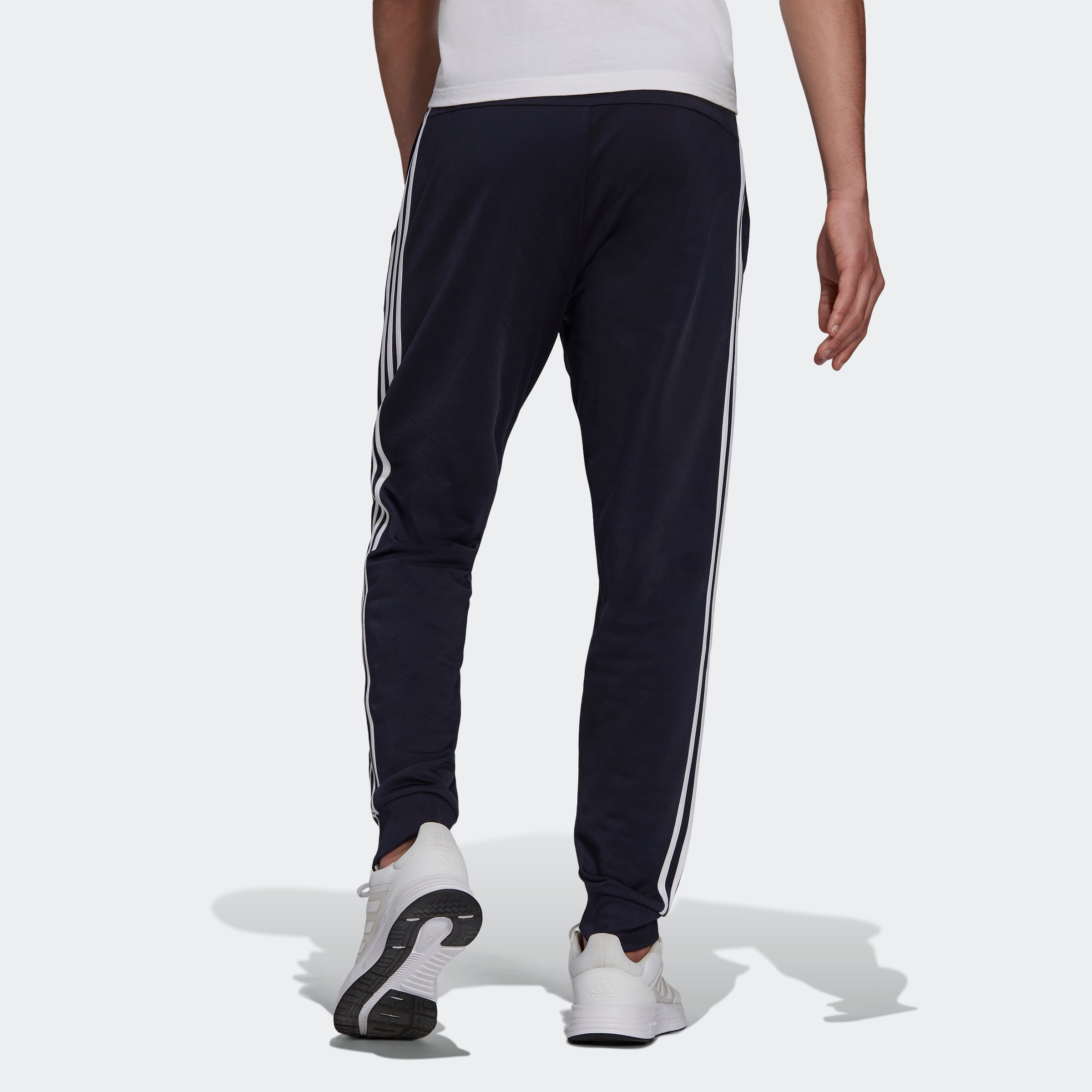 adidas Sportswear Sporthose »PRIMEGREEN ESSENTIALS WARMUP TAPERED 3STREIFEN«, (1 tlg.)