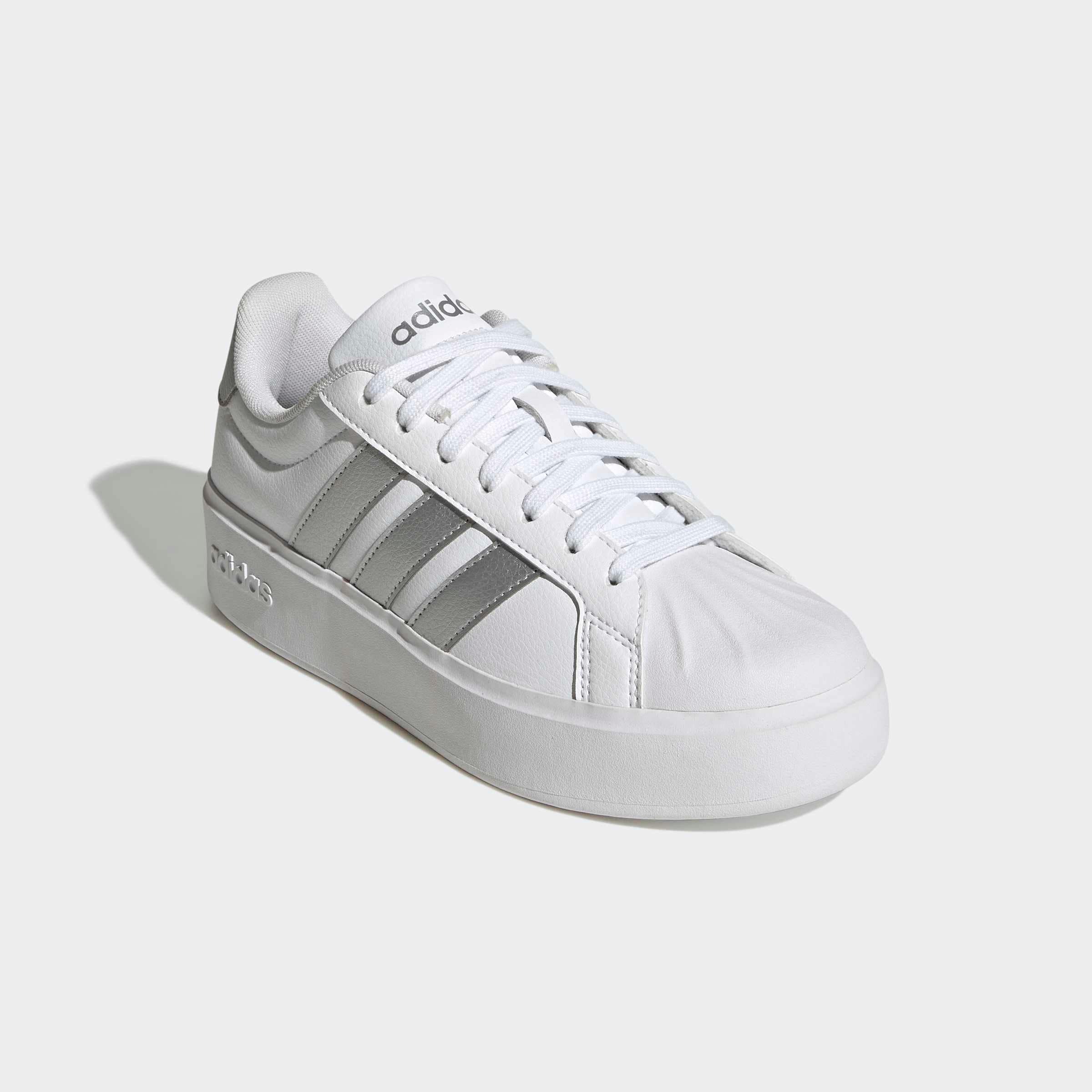 adidas Sportswear Plateausneaker "STREETTALK BOLD" inspiriert vom Design des adidas Superstar