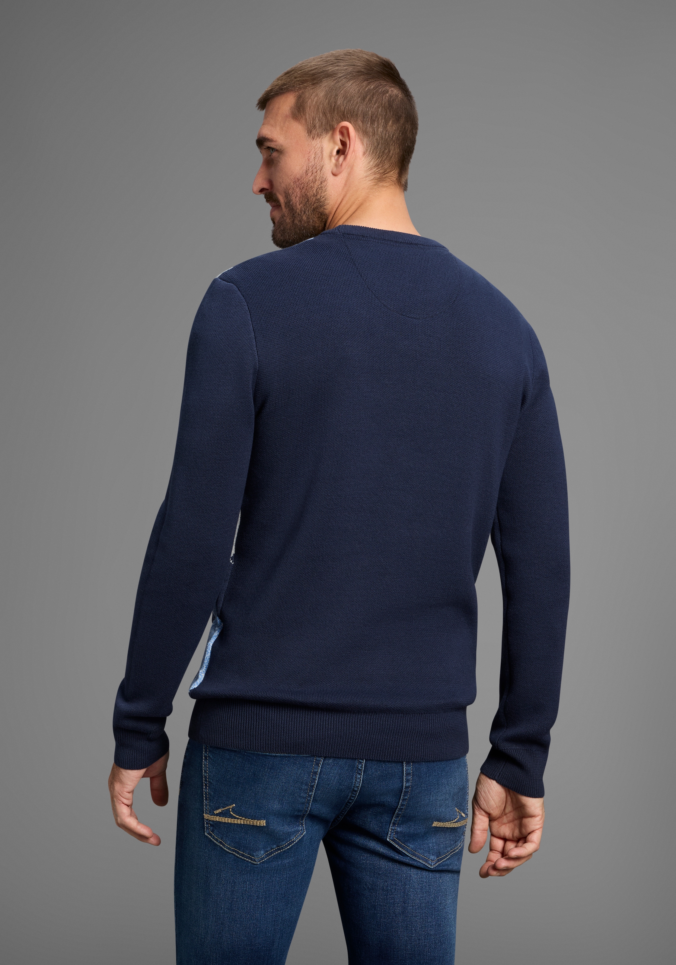 DELMAO Rundhalspullover »Neue Kollektion!«, mit Rautenmuster