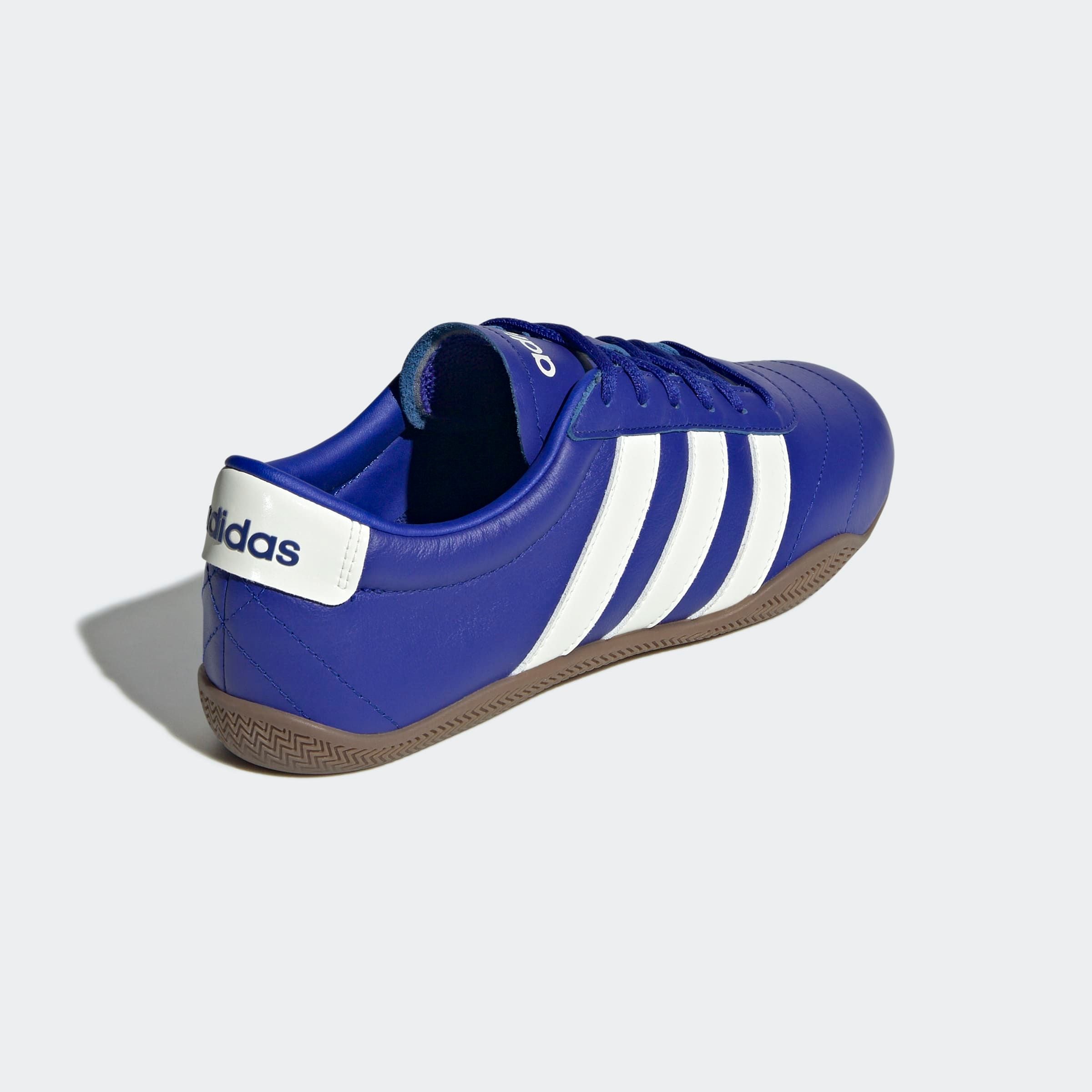 adidas Sportswear Sneaker »GRAND COURT LO E«, Design auf den Spuren des adidas Superstar