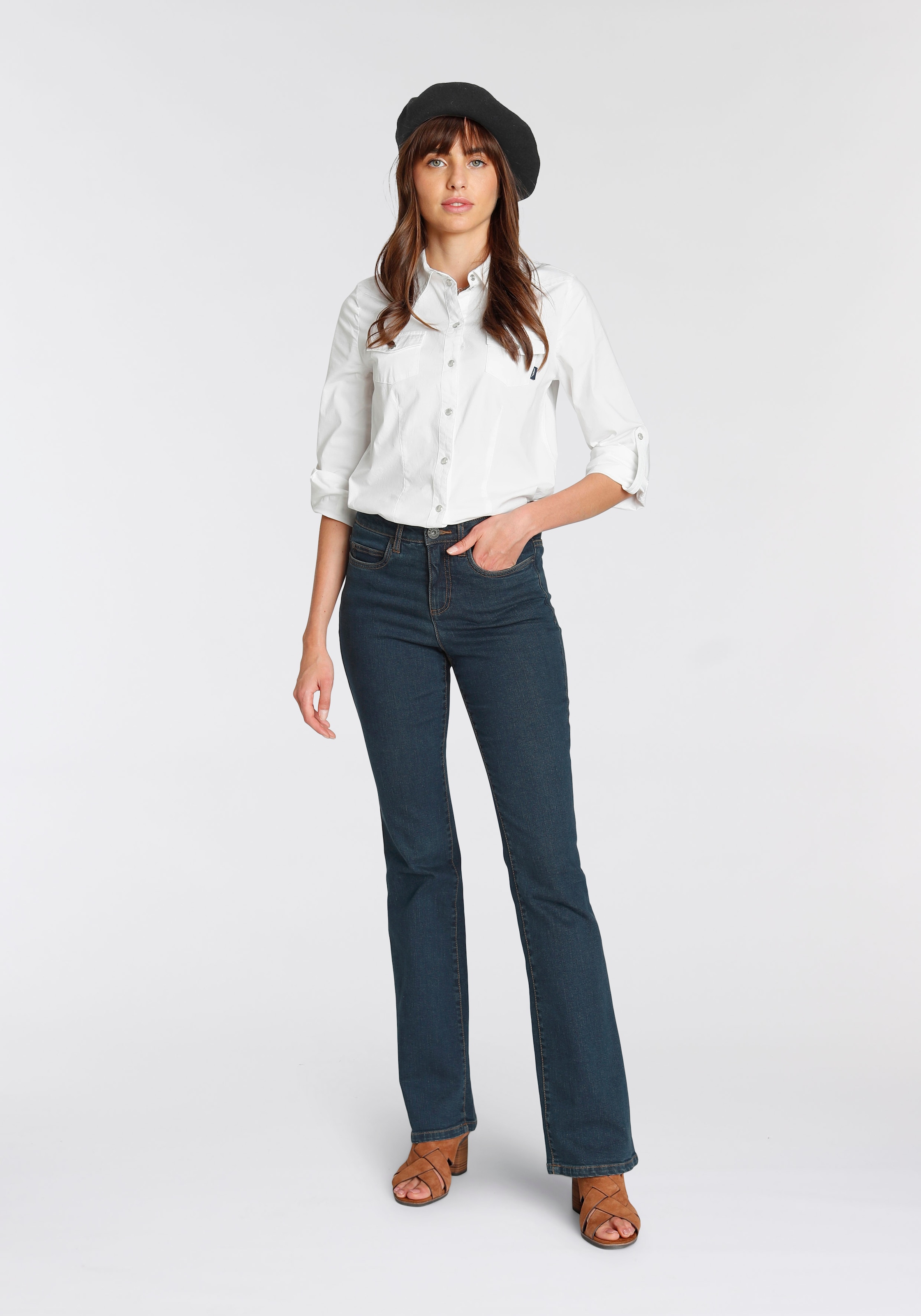 Arizona Bootcut-Jeans »Comfort-Fit«, High Waist online bei Jelmoli-Versand Schweiz kaufen