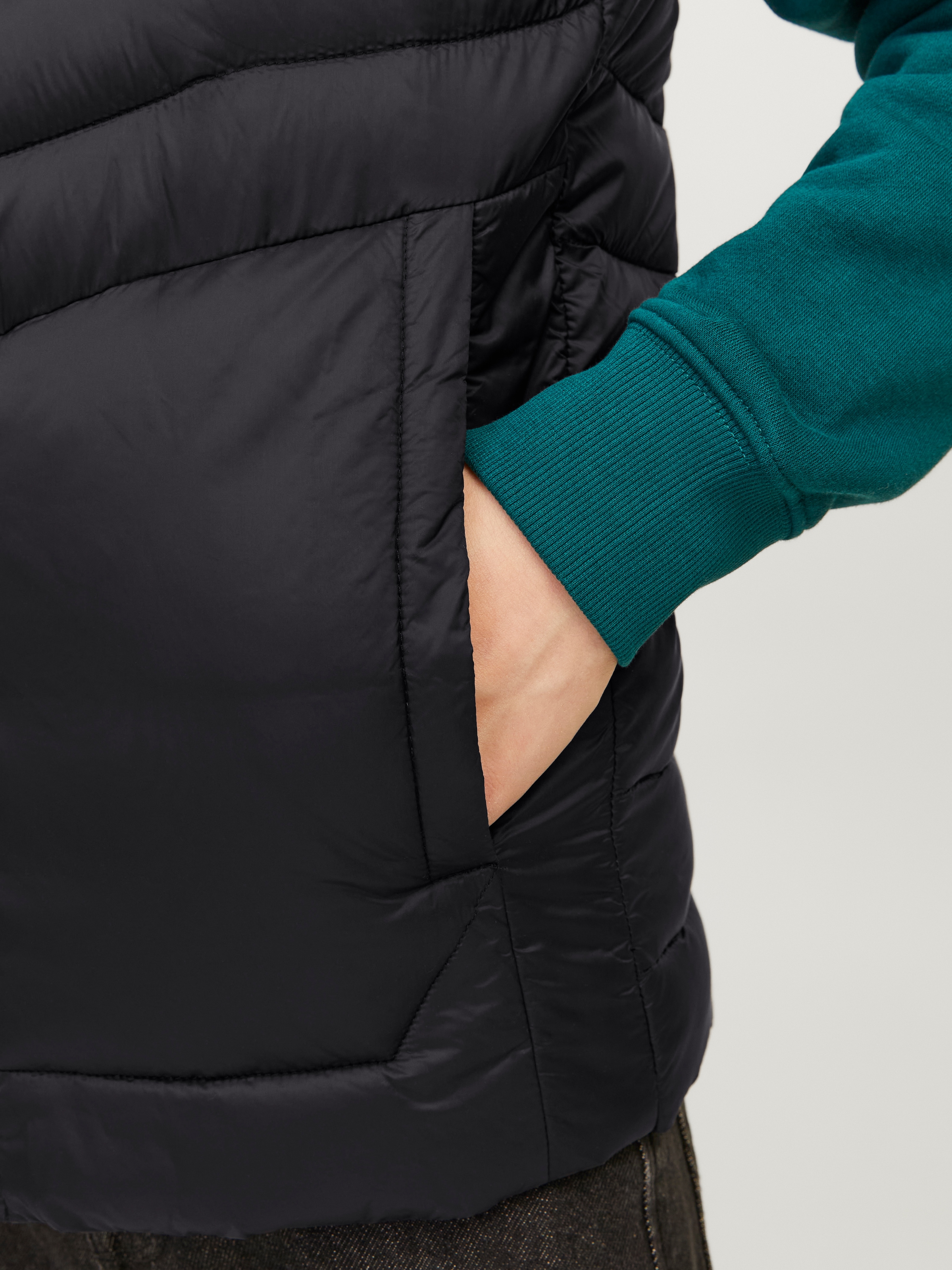 Jack & Jones Junior Steppweste »JJESPRINT PUFFER BW HOOD NOOS JNR«